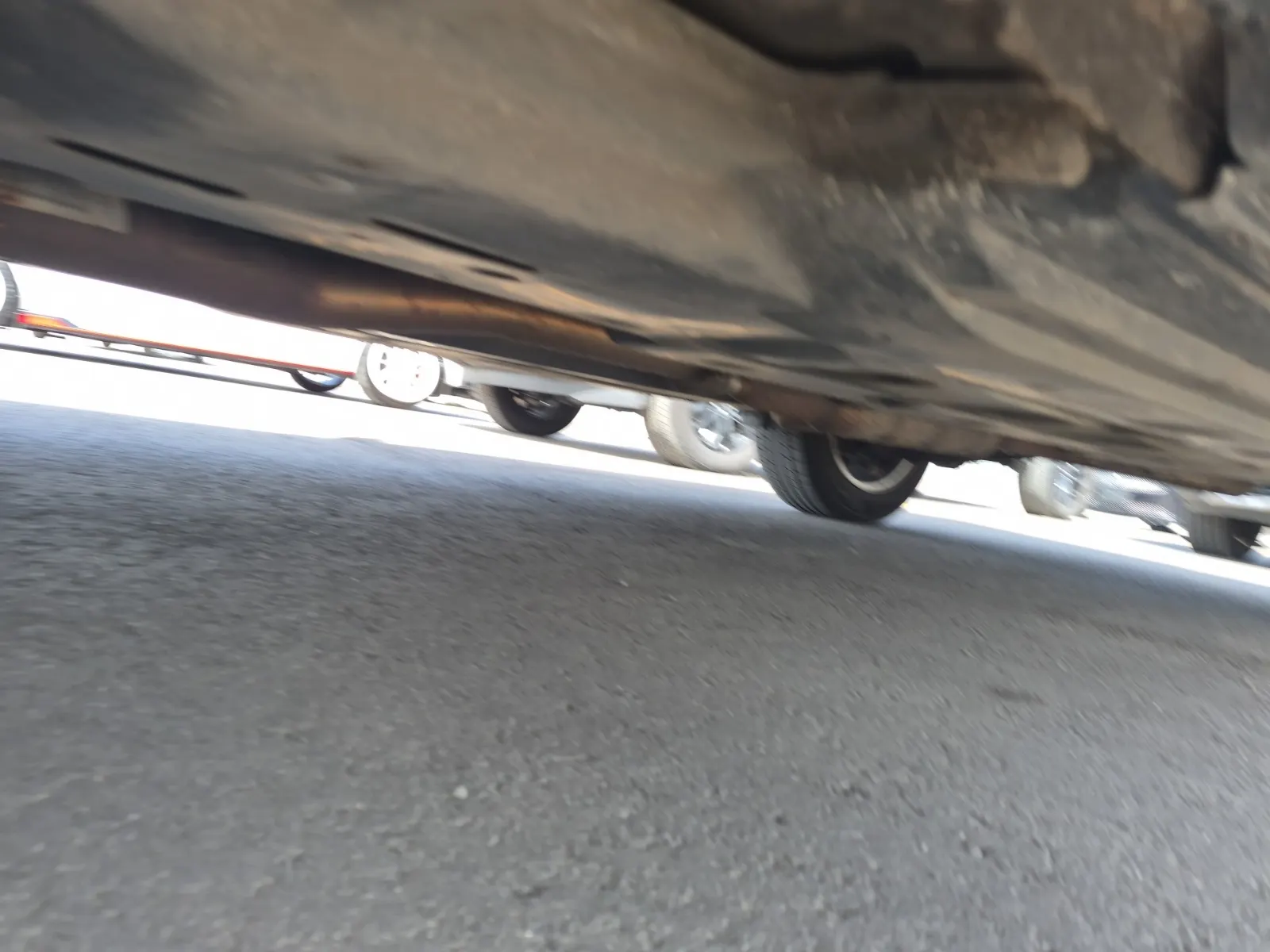 Undercarriage - Driver Photo