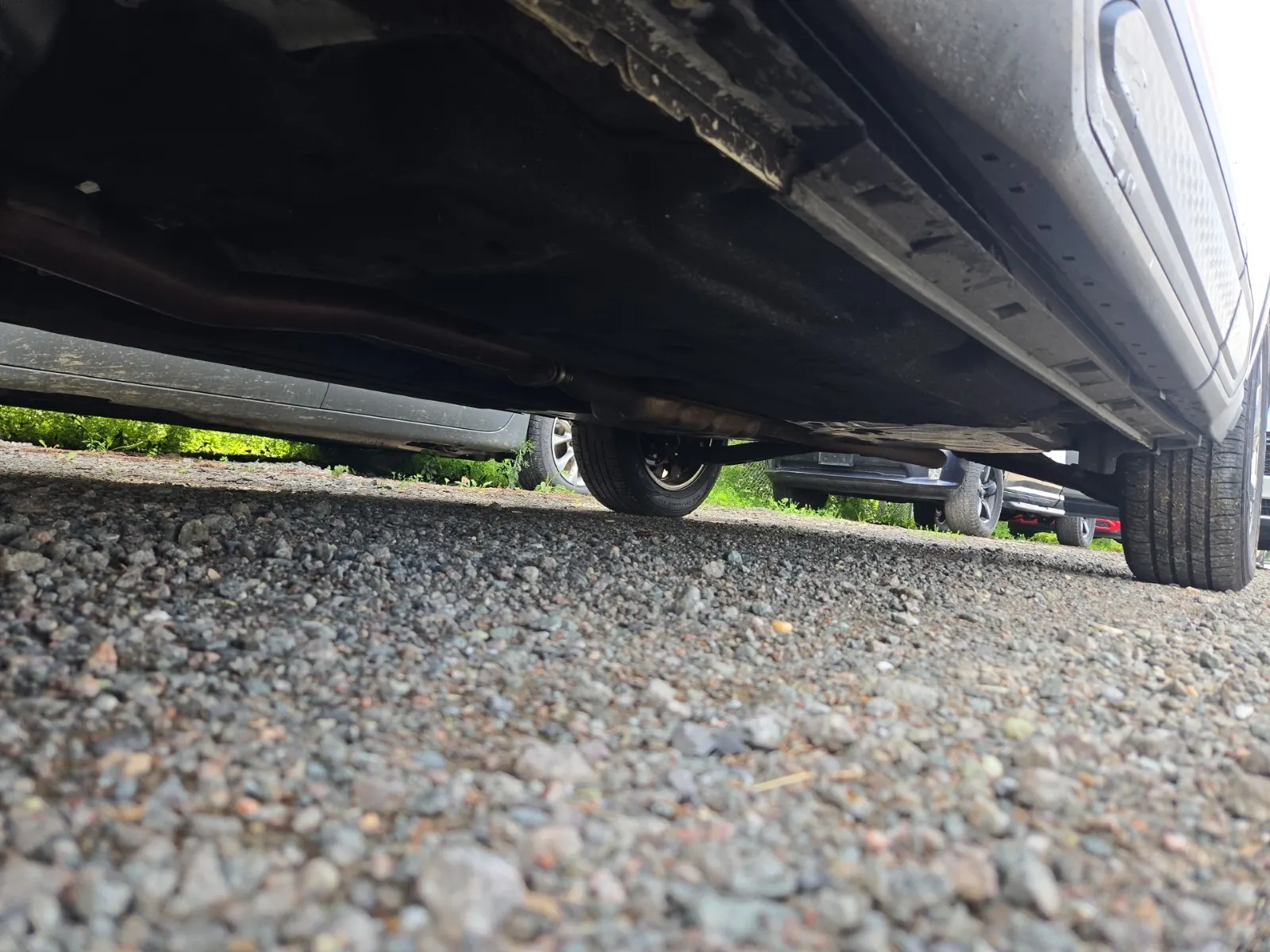Undercarriage - Driver Photo
