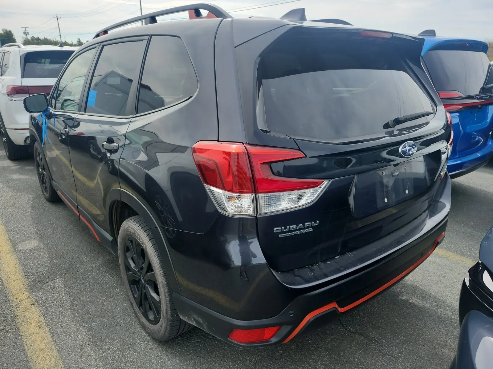 Driver Rear 3/4 Photo