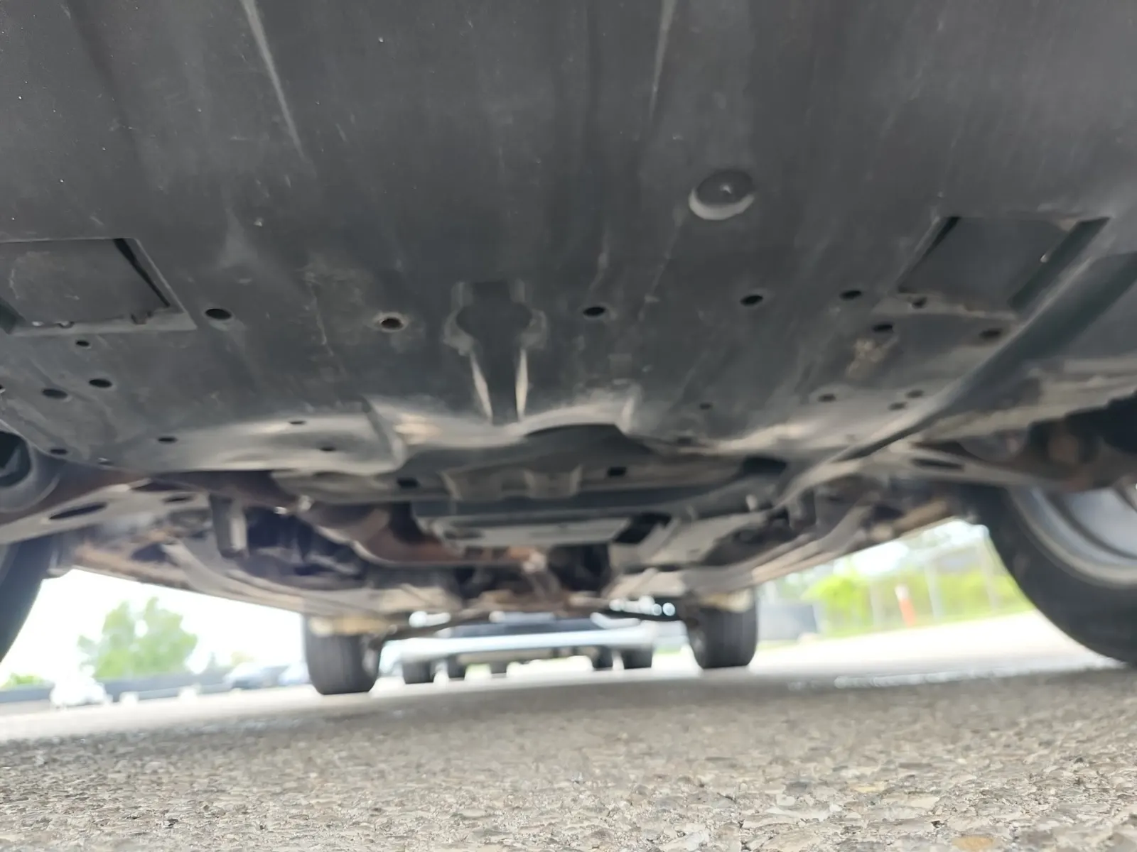 Undercarriage - Front Photo