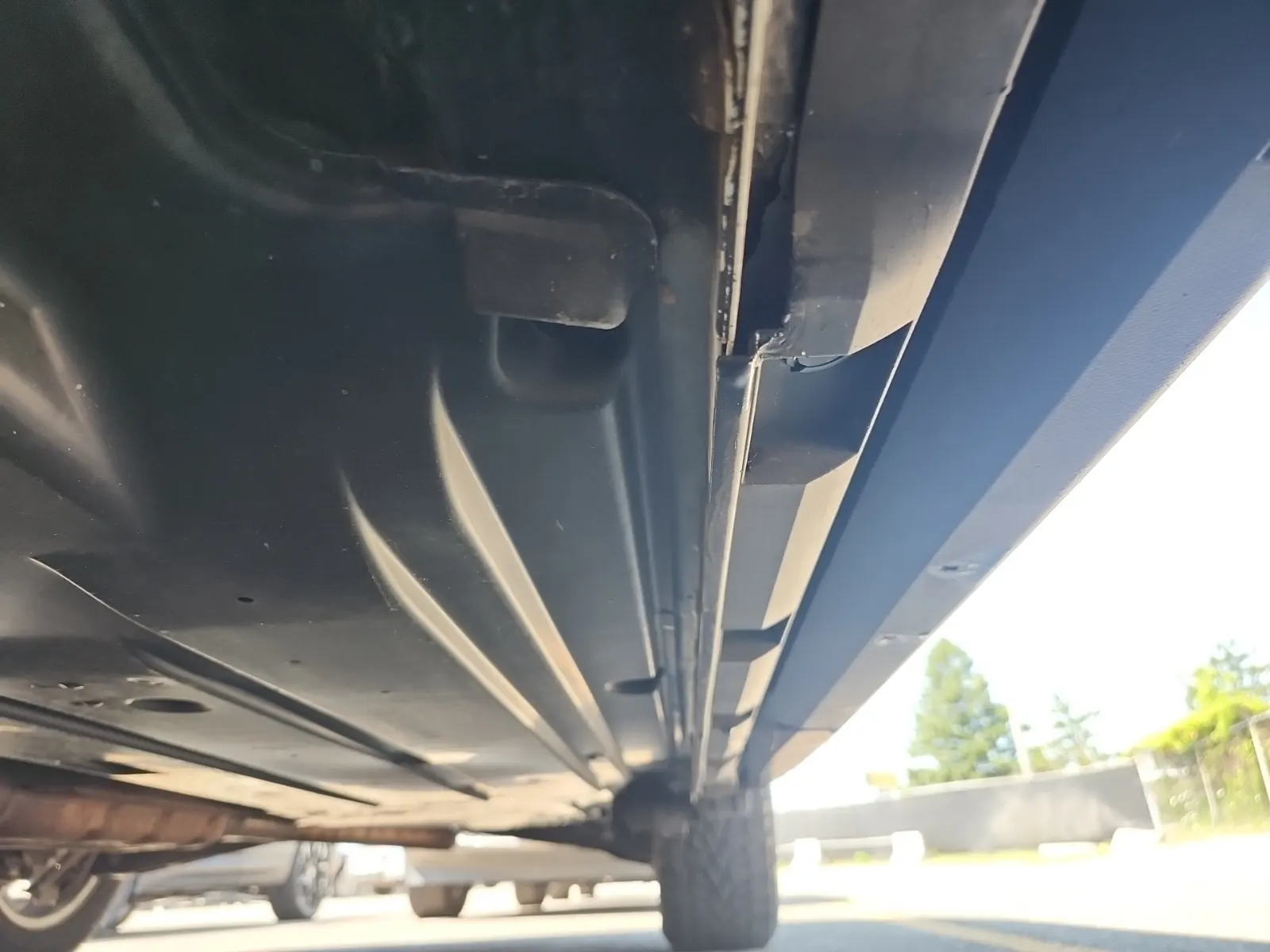 Undercarriage - Driver Photo