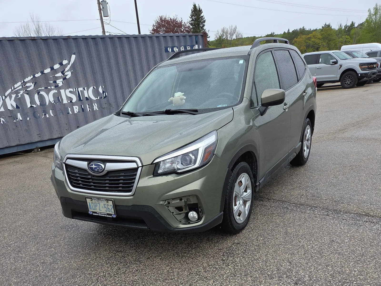 3/4 Front (Main image)