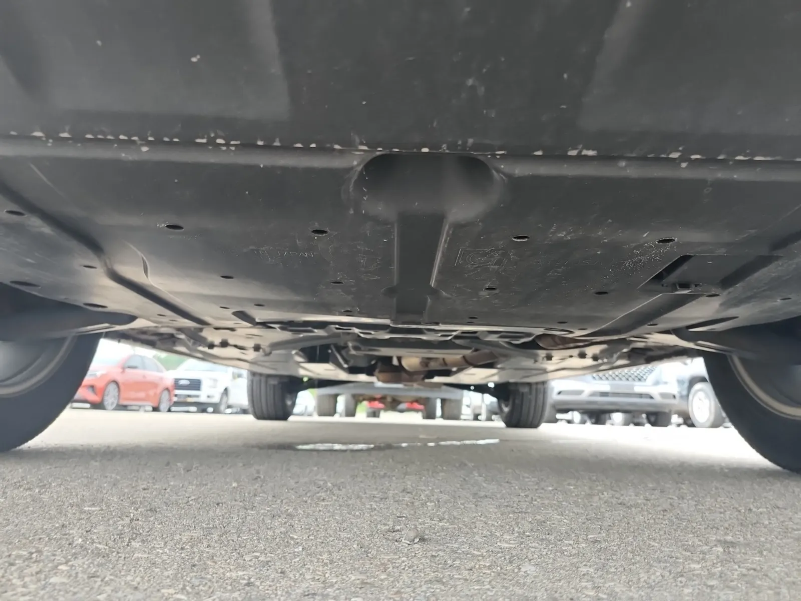 Undercarriage - Front Photo