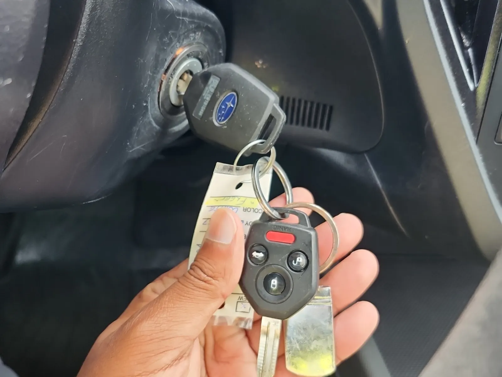 Keys/Fobs/Manual Photo