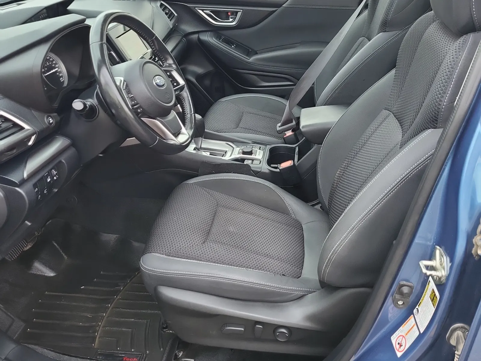 Front Interior Photo