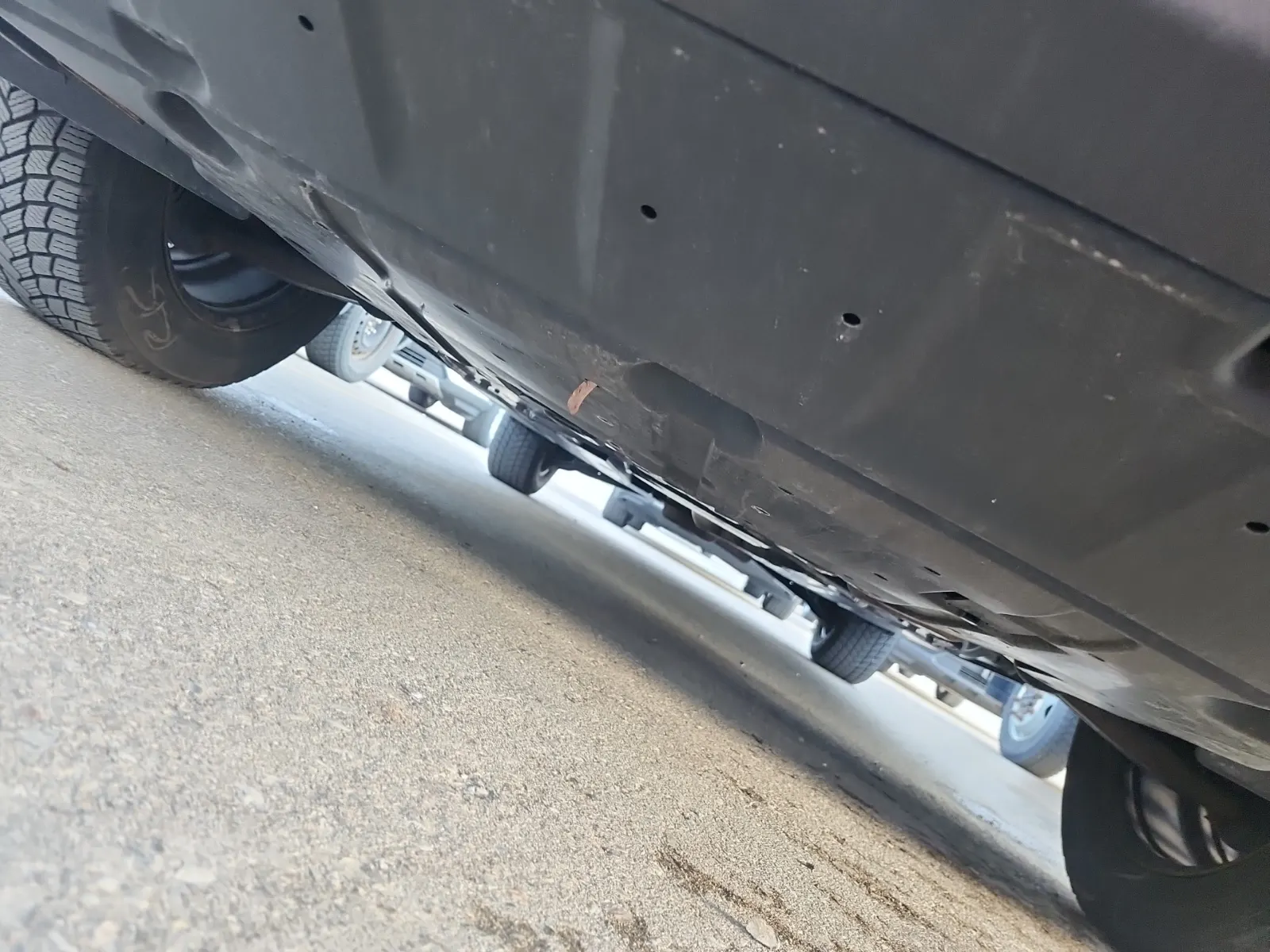Undercarriage - Front Photo