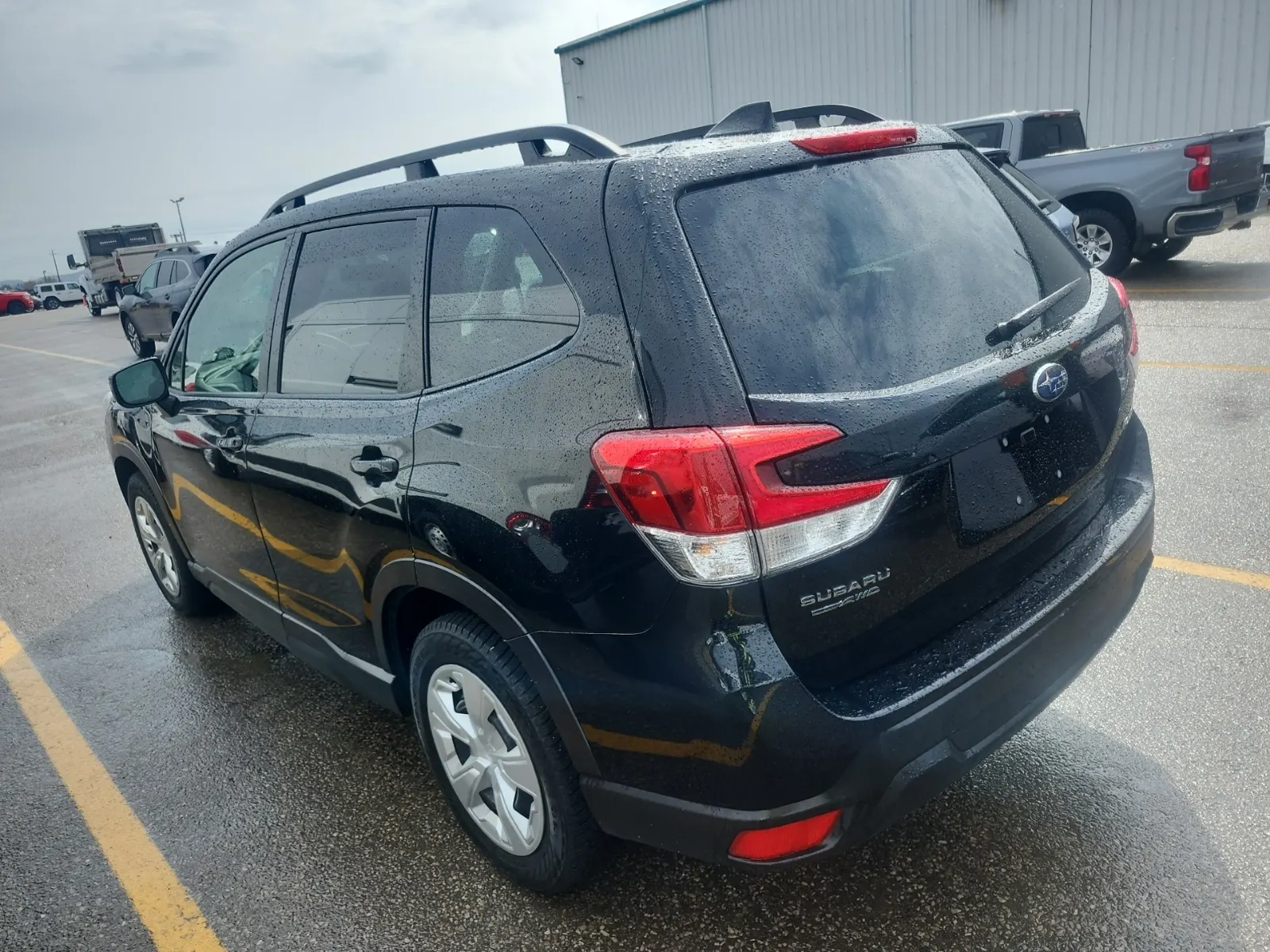 Driver Rear 3/4 Photo