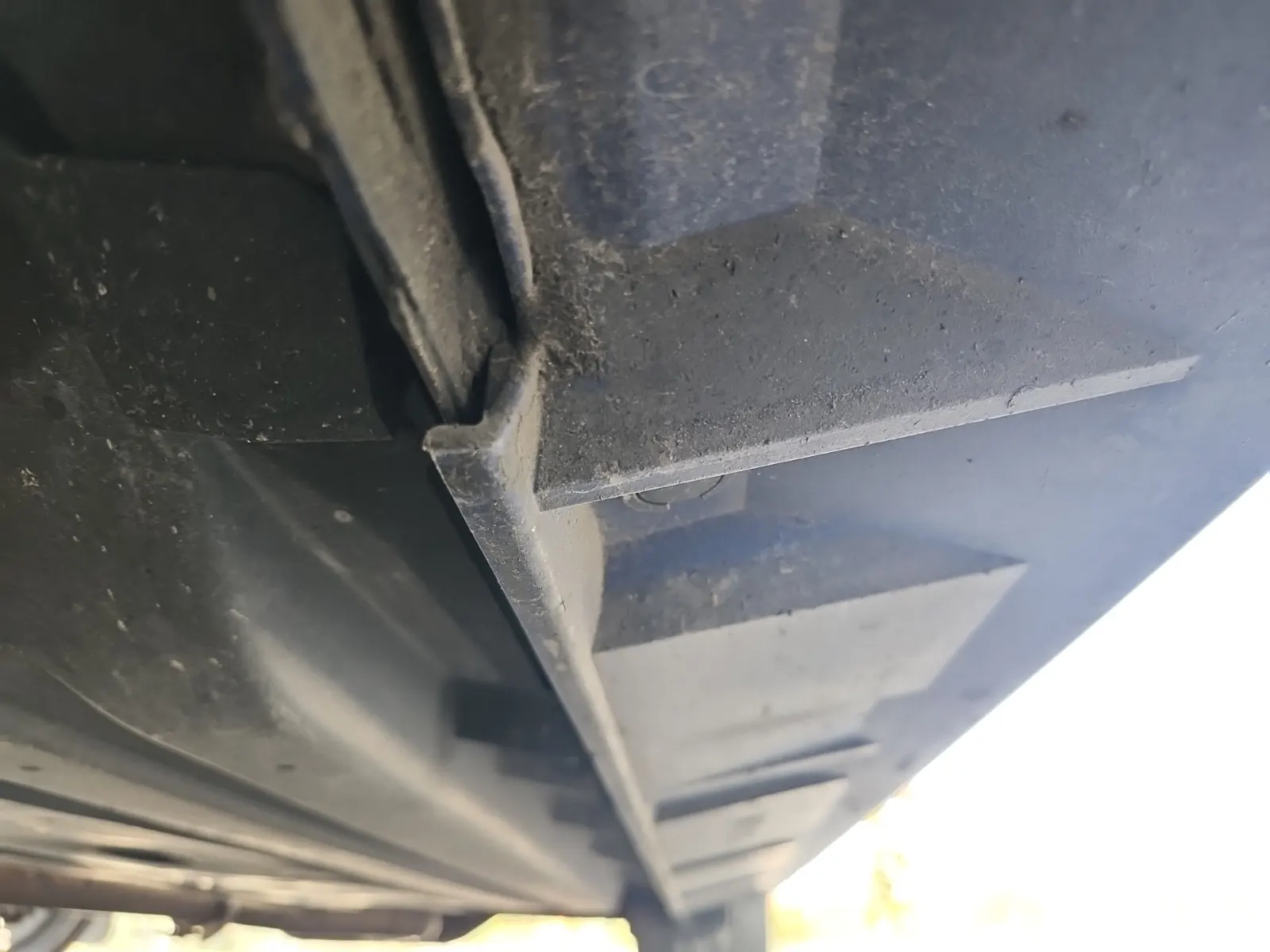 Undercarriage - Driver Photo