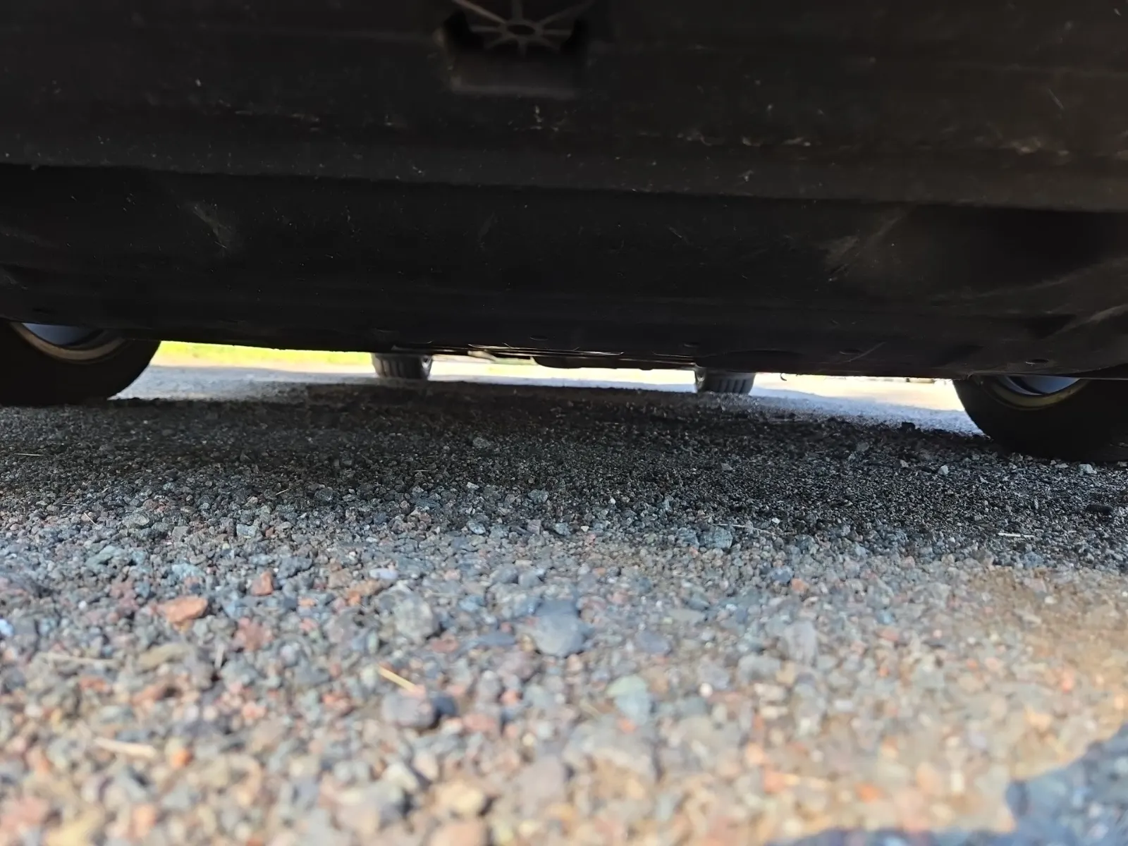 Undercarriage - Front Photo