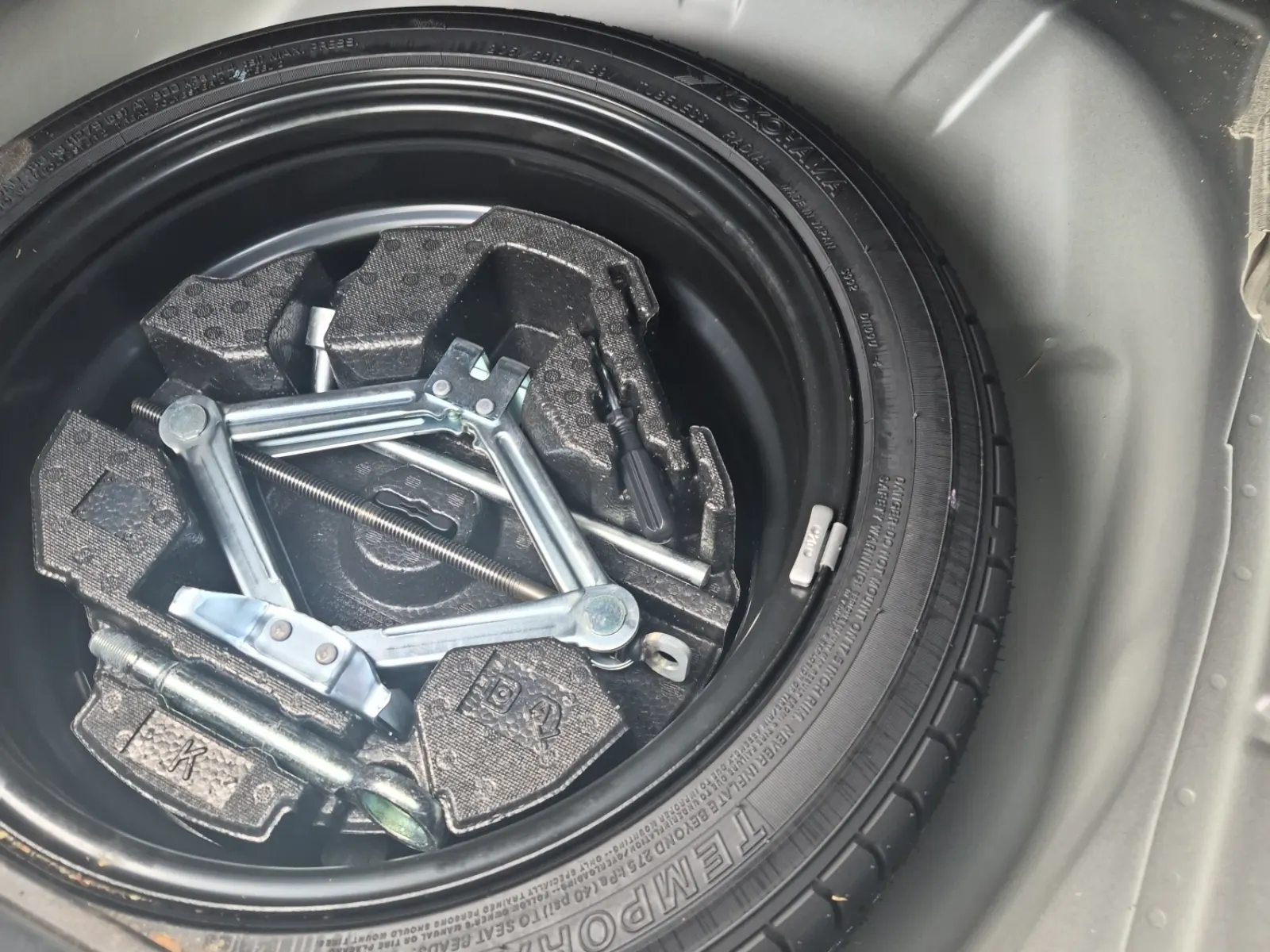 Spare Tire & Wheel Photo