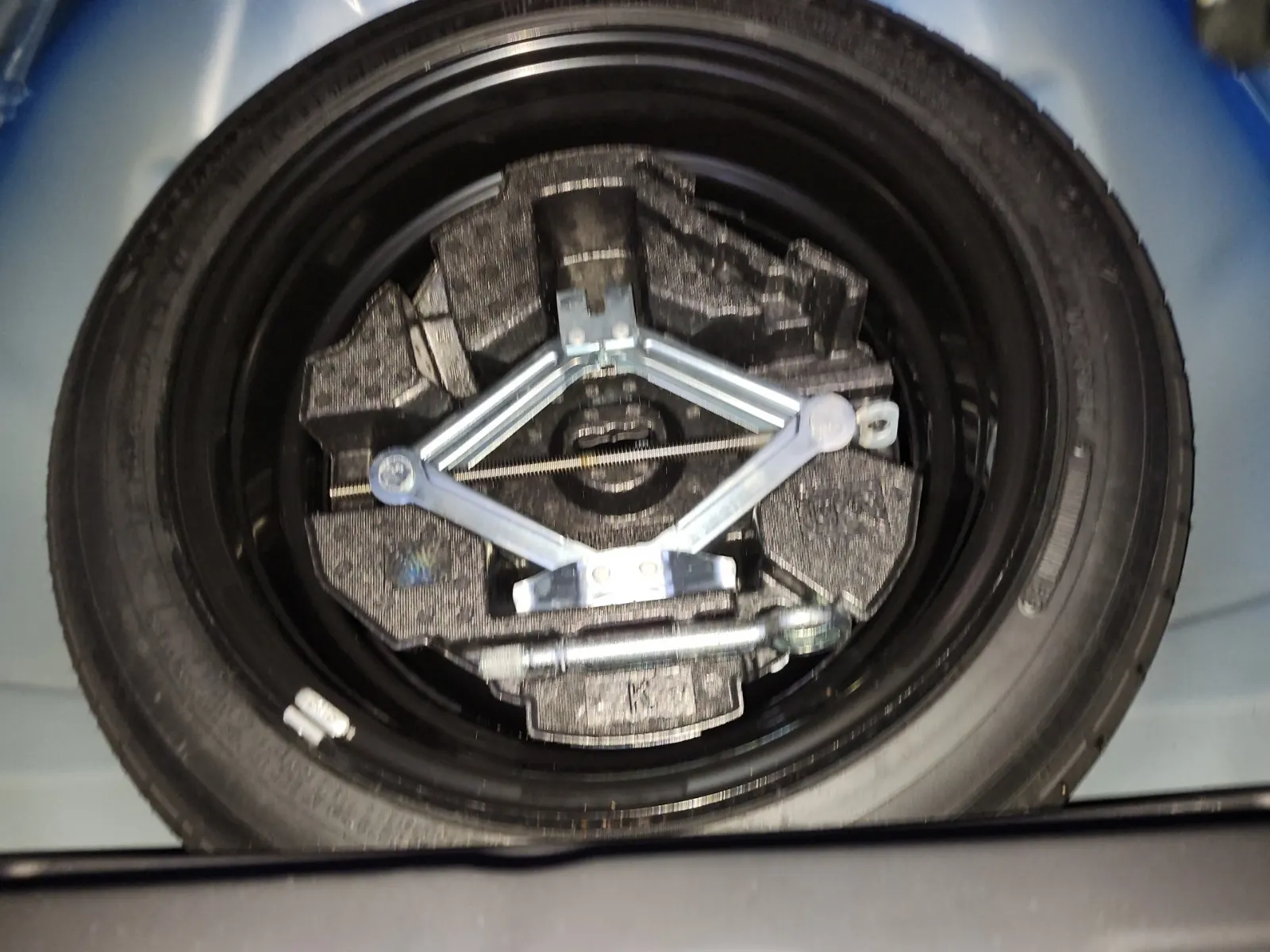 Spare Tire & Wheel Photo