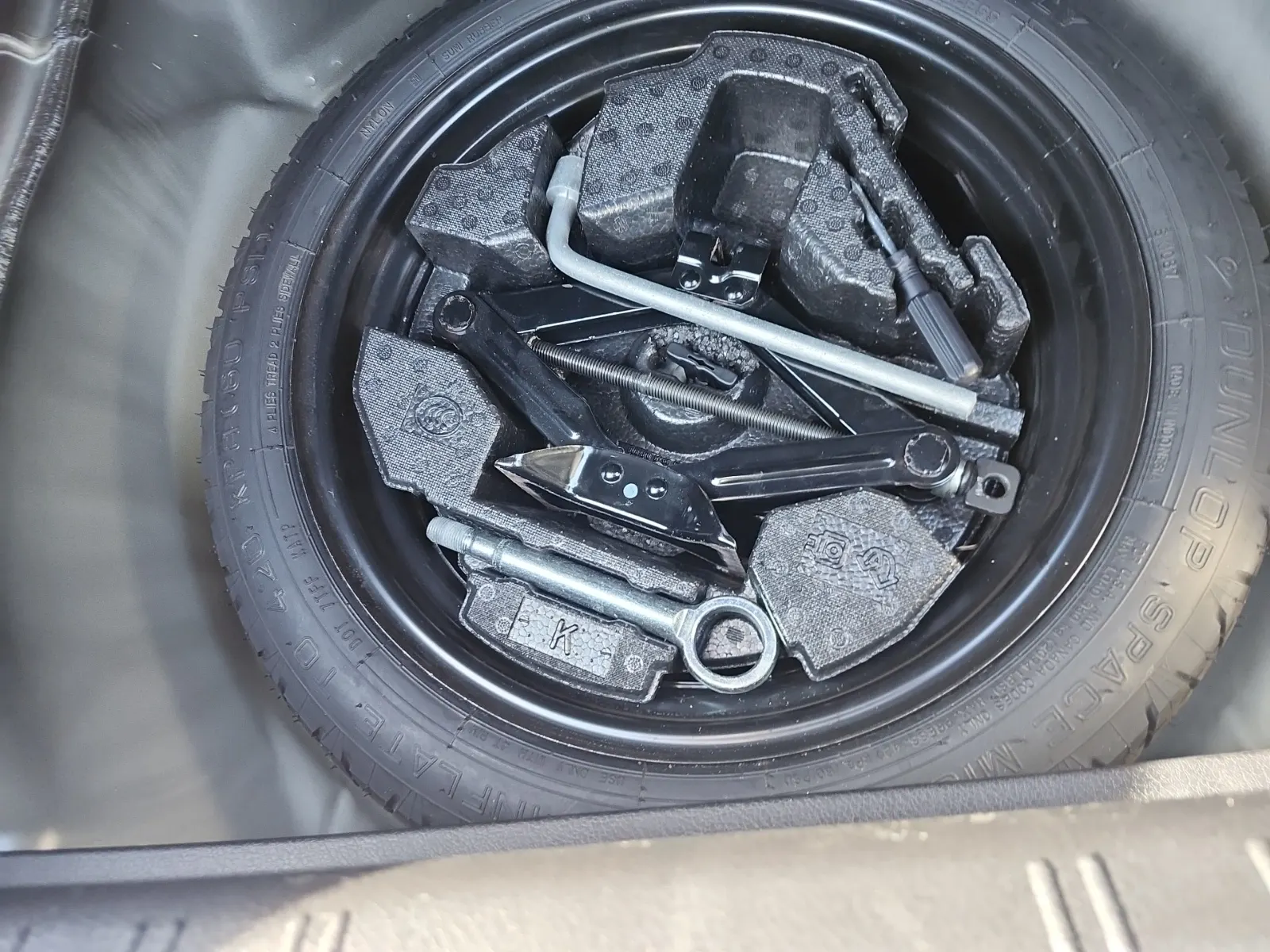 Spare Tire & Wheel Photo
