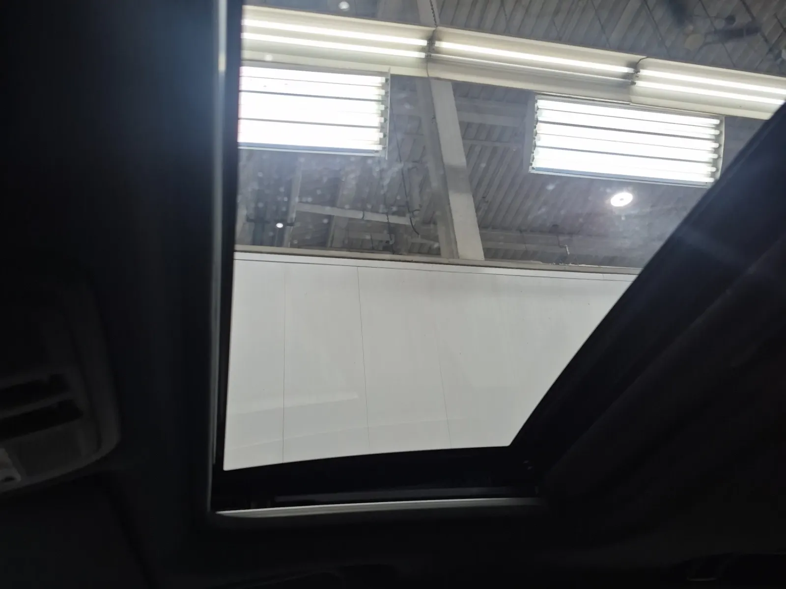 Interior Roof Photo