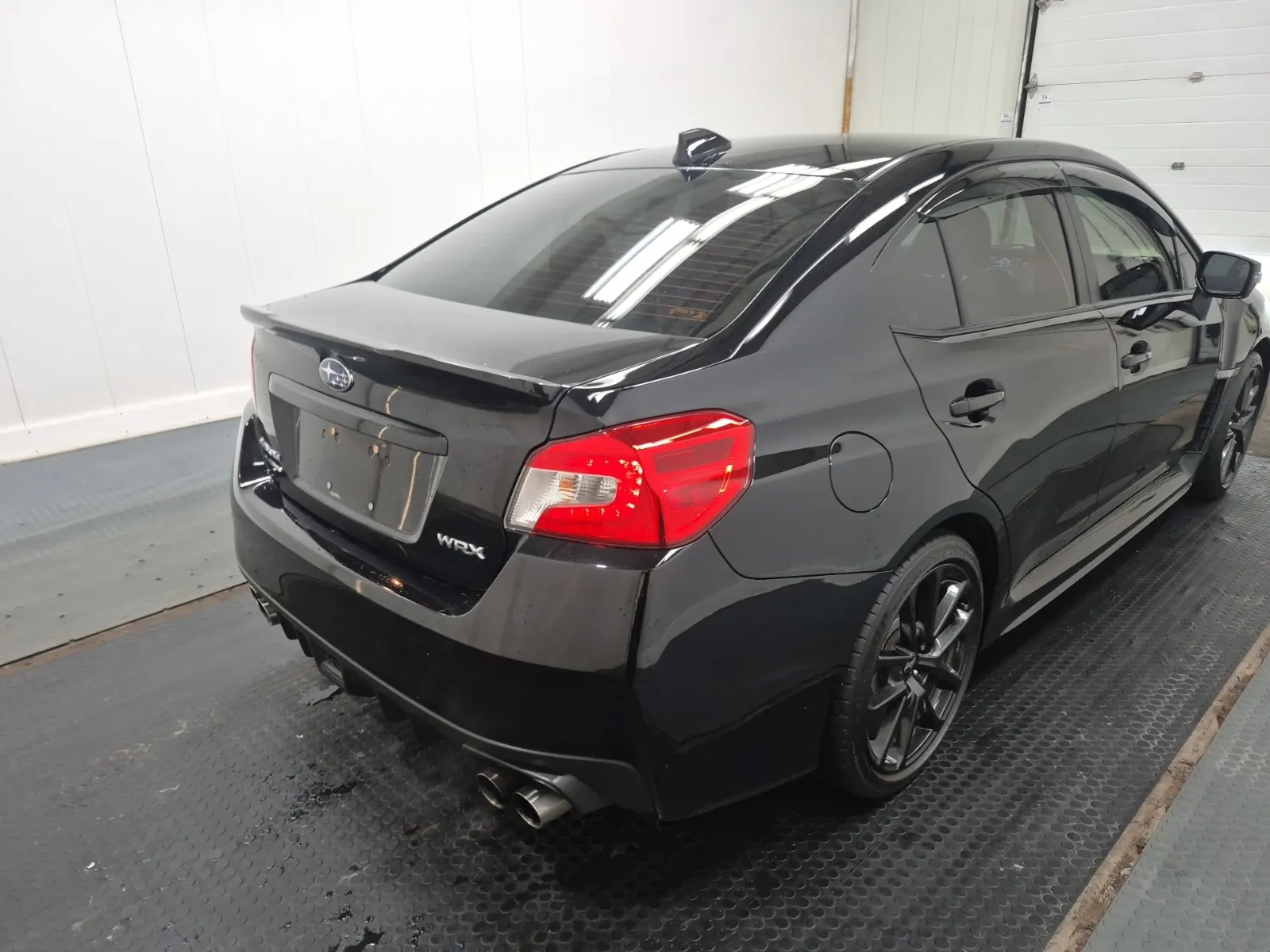 Passenger Rear 3/4 Photo