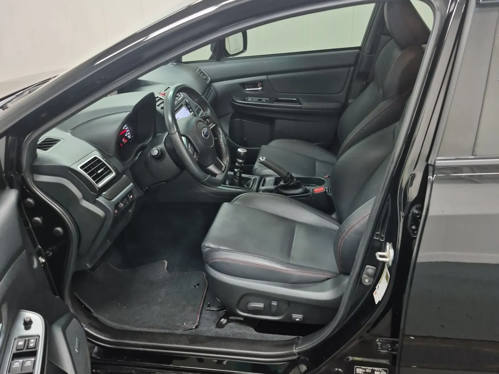 Front Interior Photo