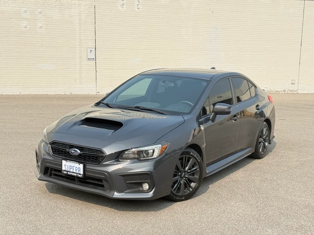 3/4 Front (Main image)