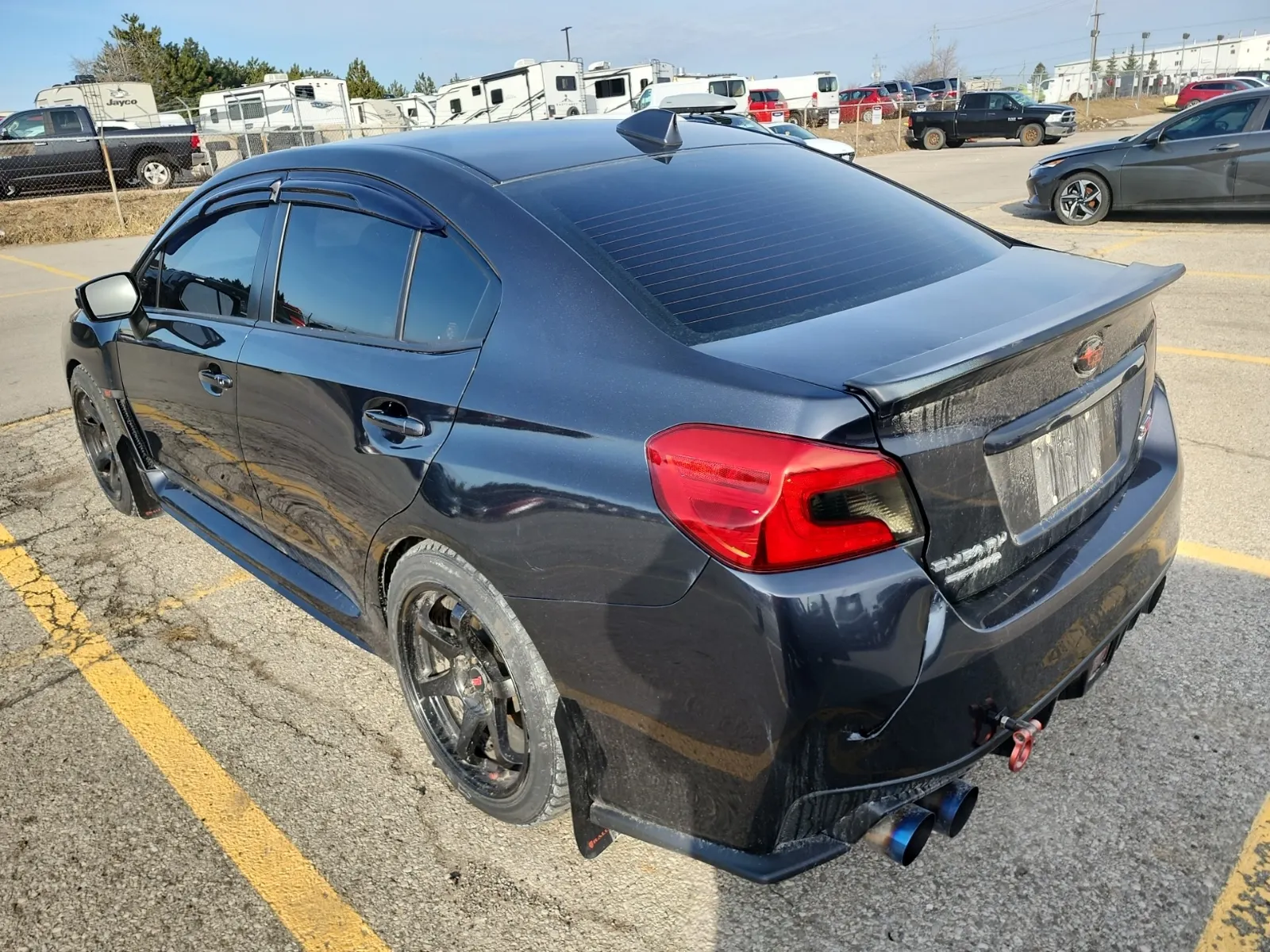 Driver Rear 3/4 Photo