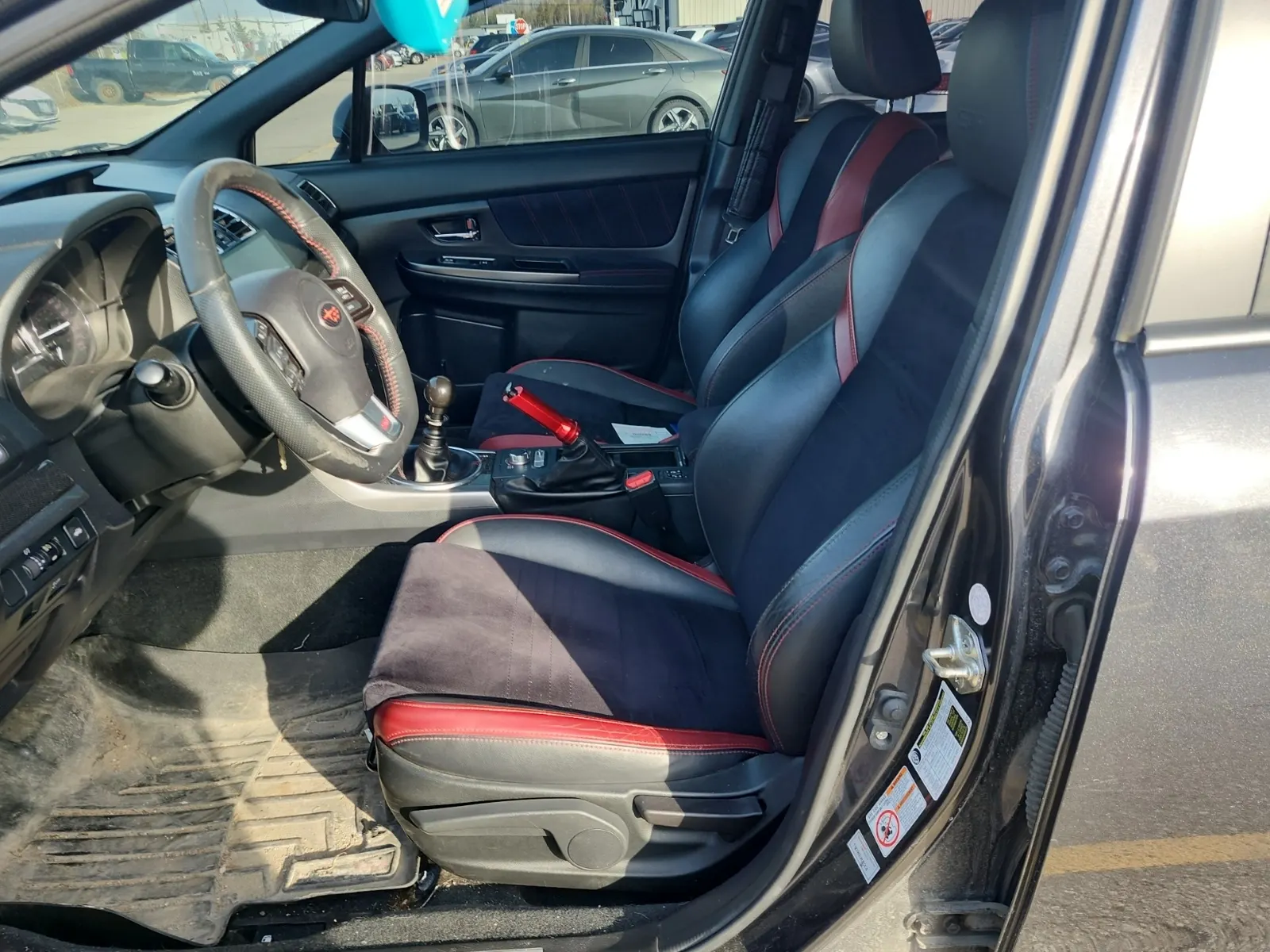 Front Interior Photo