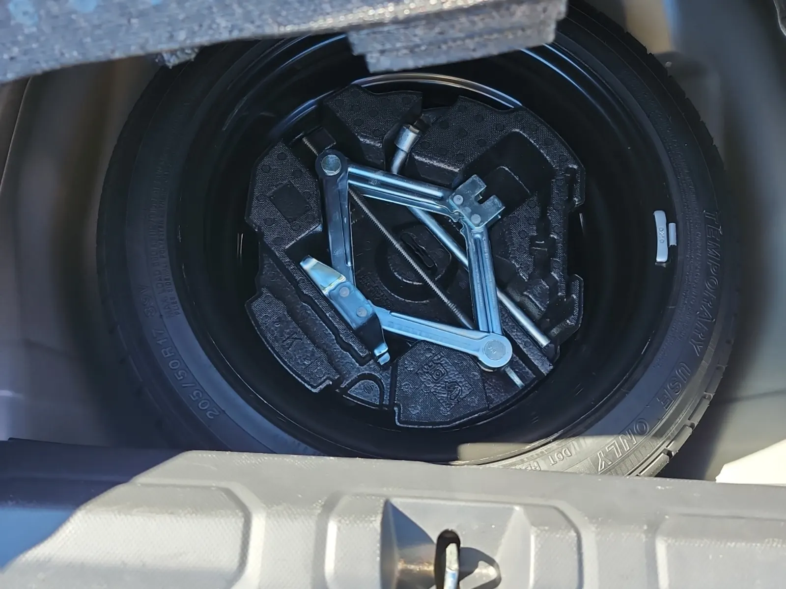 Spare Tire & Wheel Photo