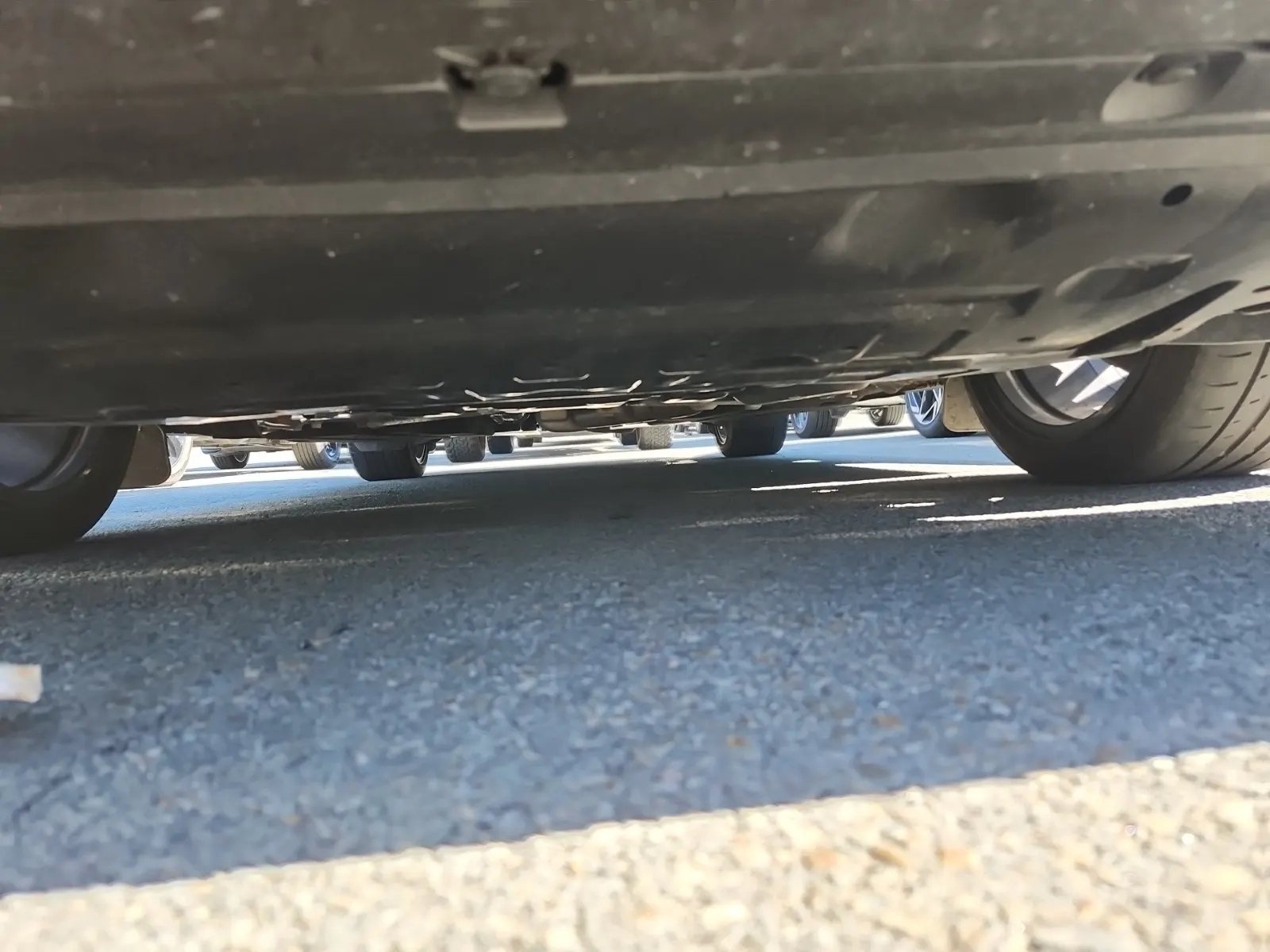 Undercarriage - Front Photo