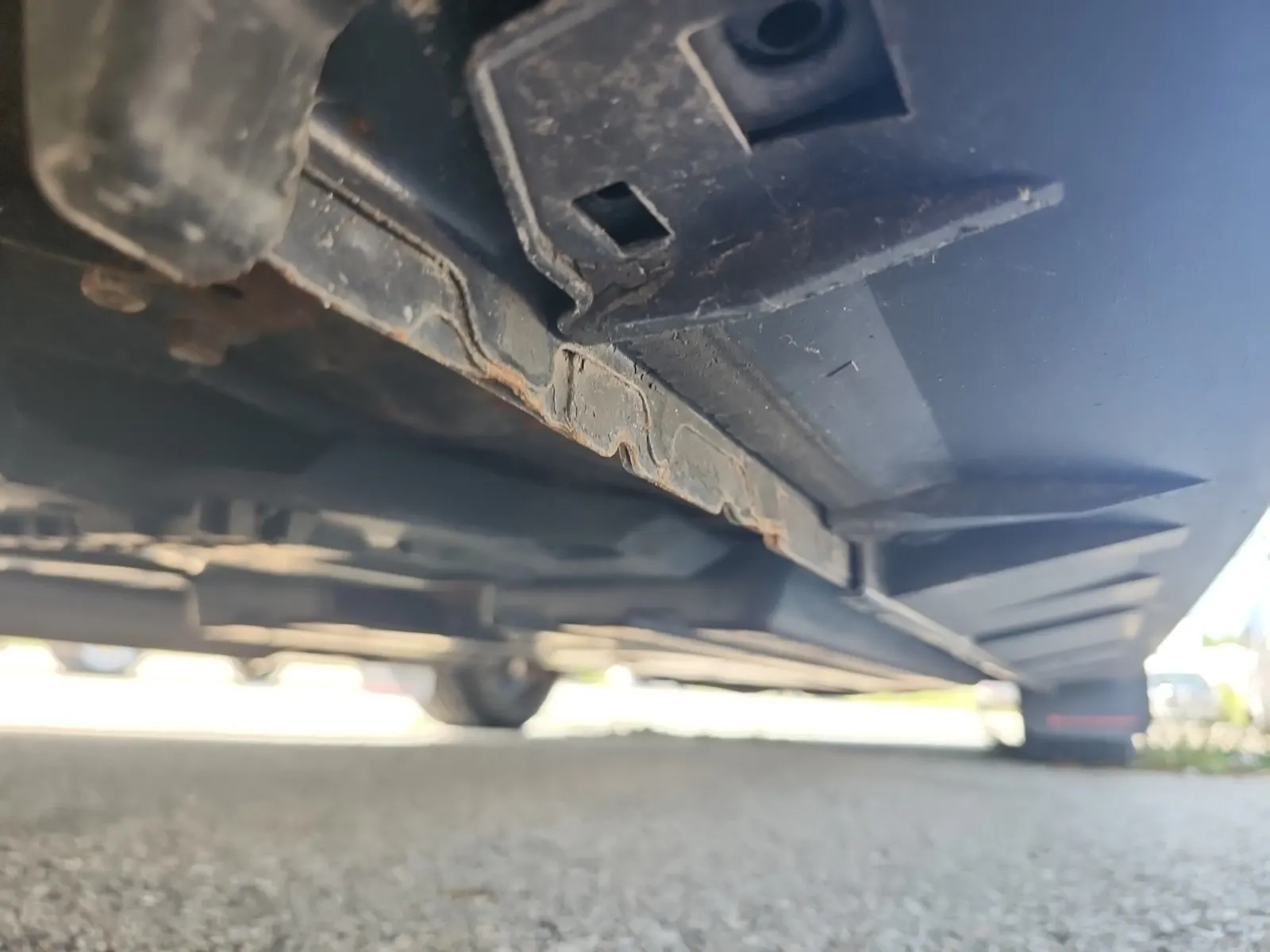 Undercarriage - Passenger Photo