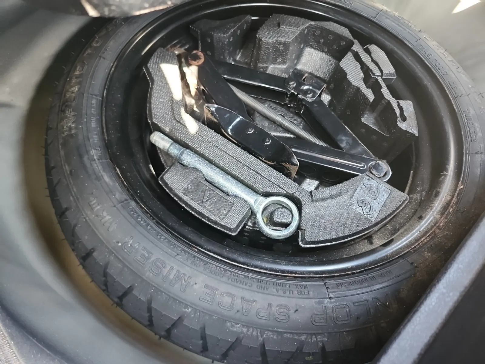 Spare Tire & Wheel Photo