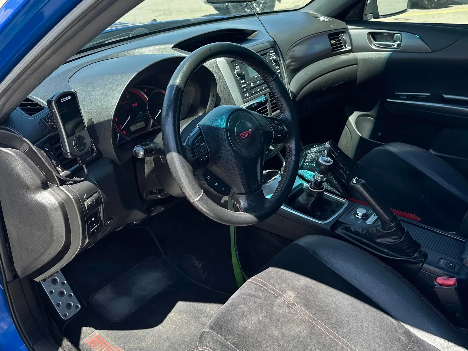 Interior driver side