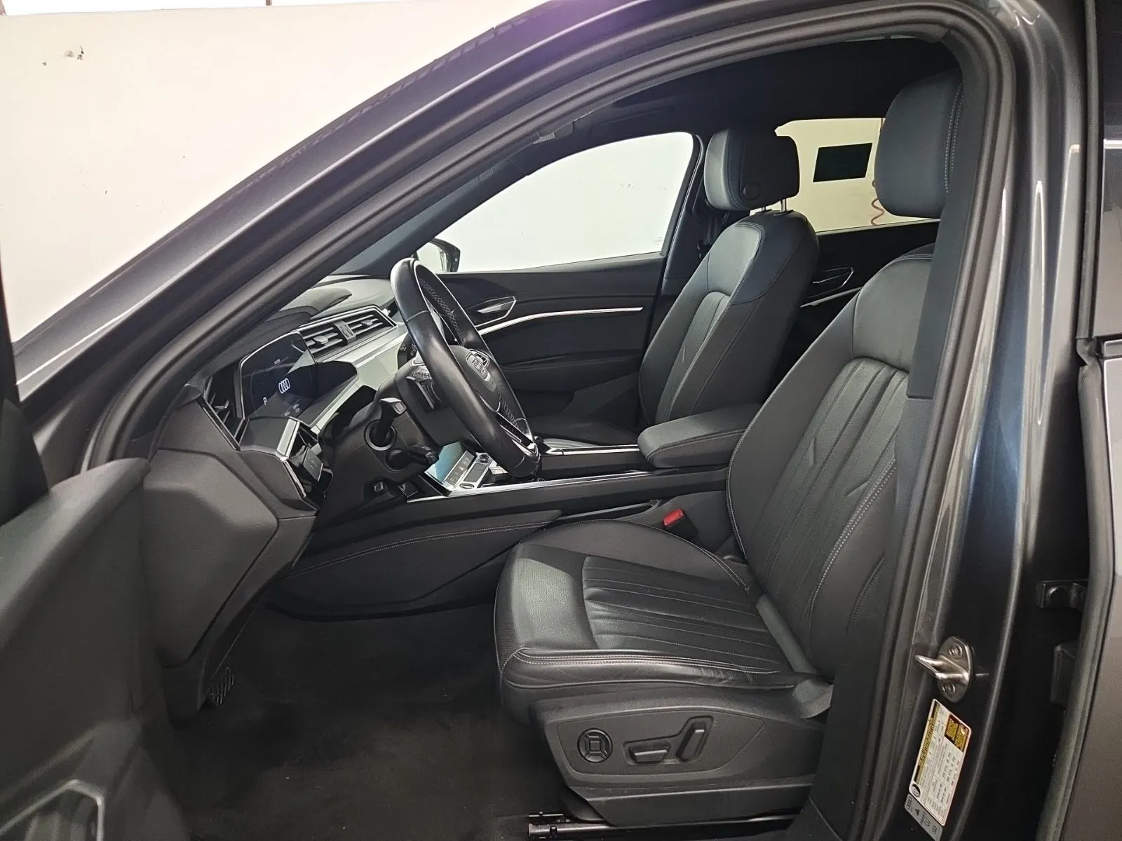Front Interior Photo