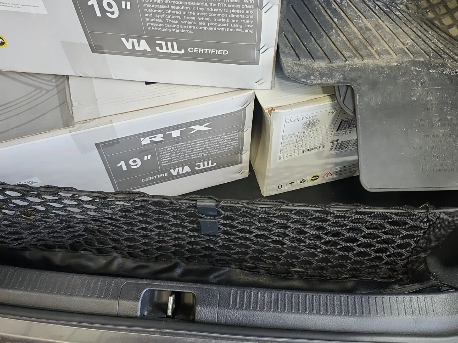Spare Tire & Wheel Photo