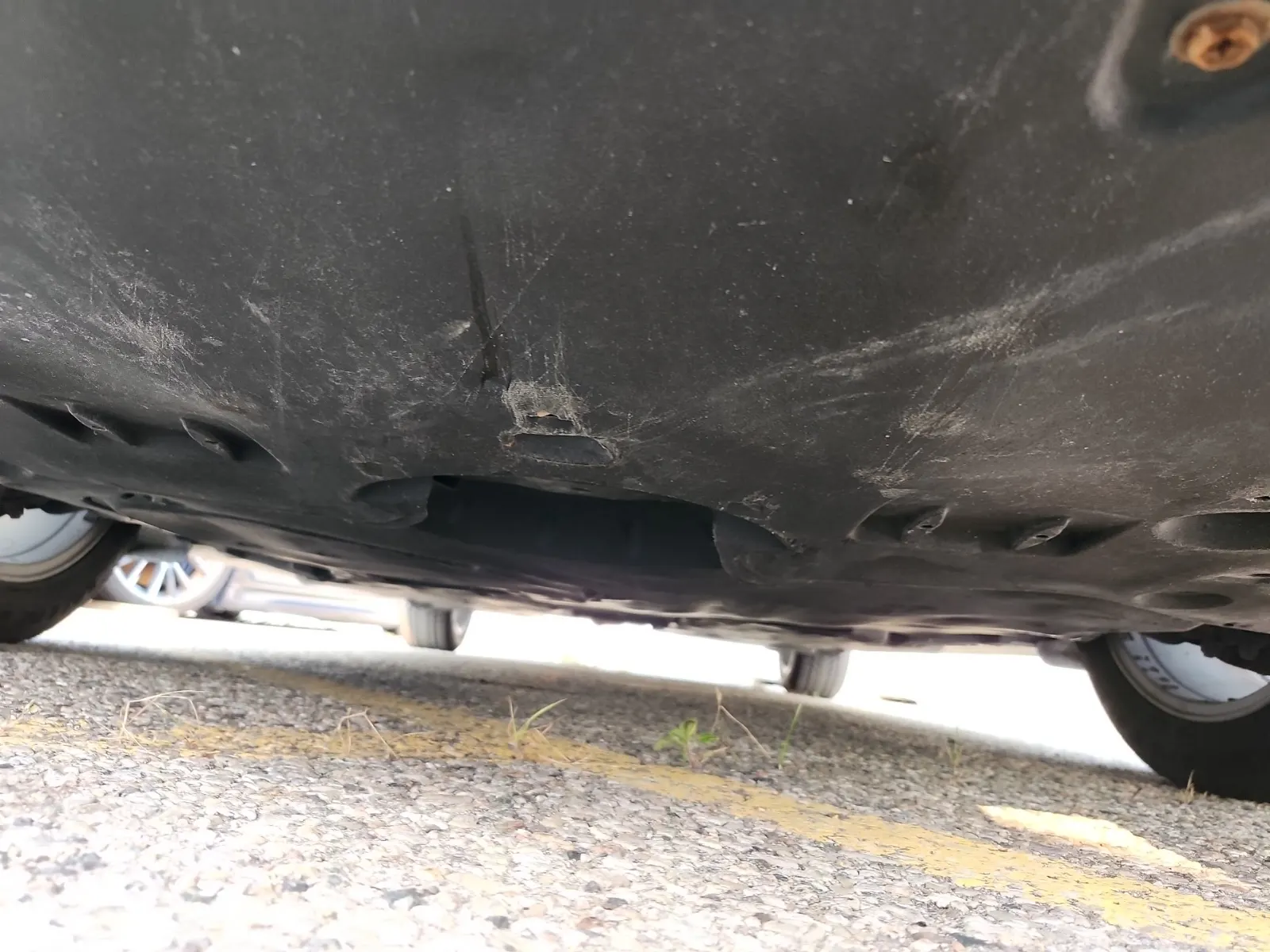 Undercarriage - Front Photo