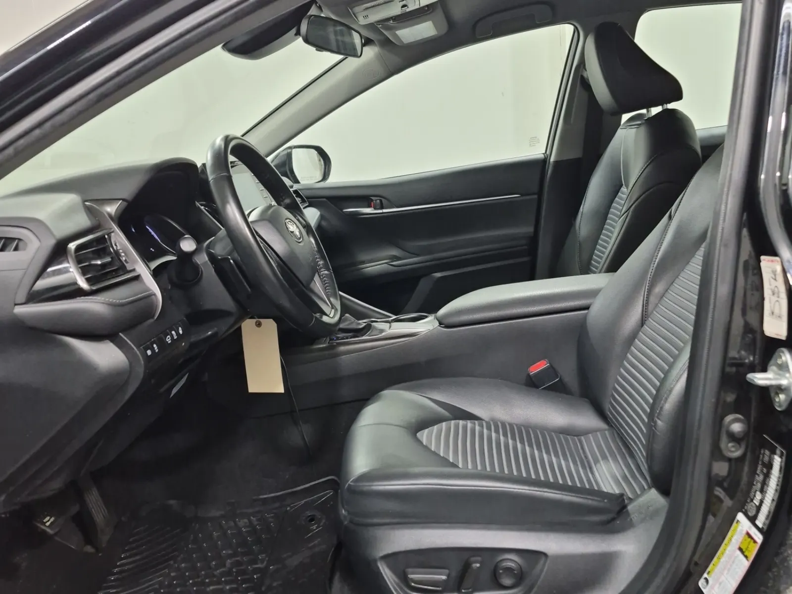 Front Interior Photo