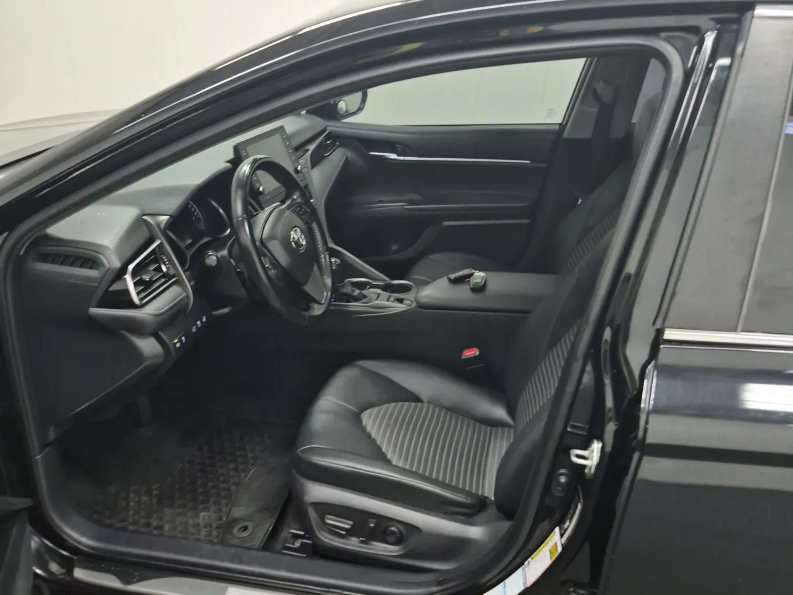 Front Interior Photo