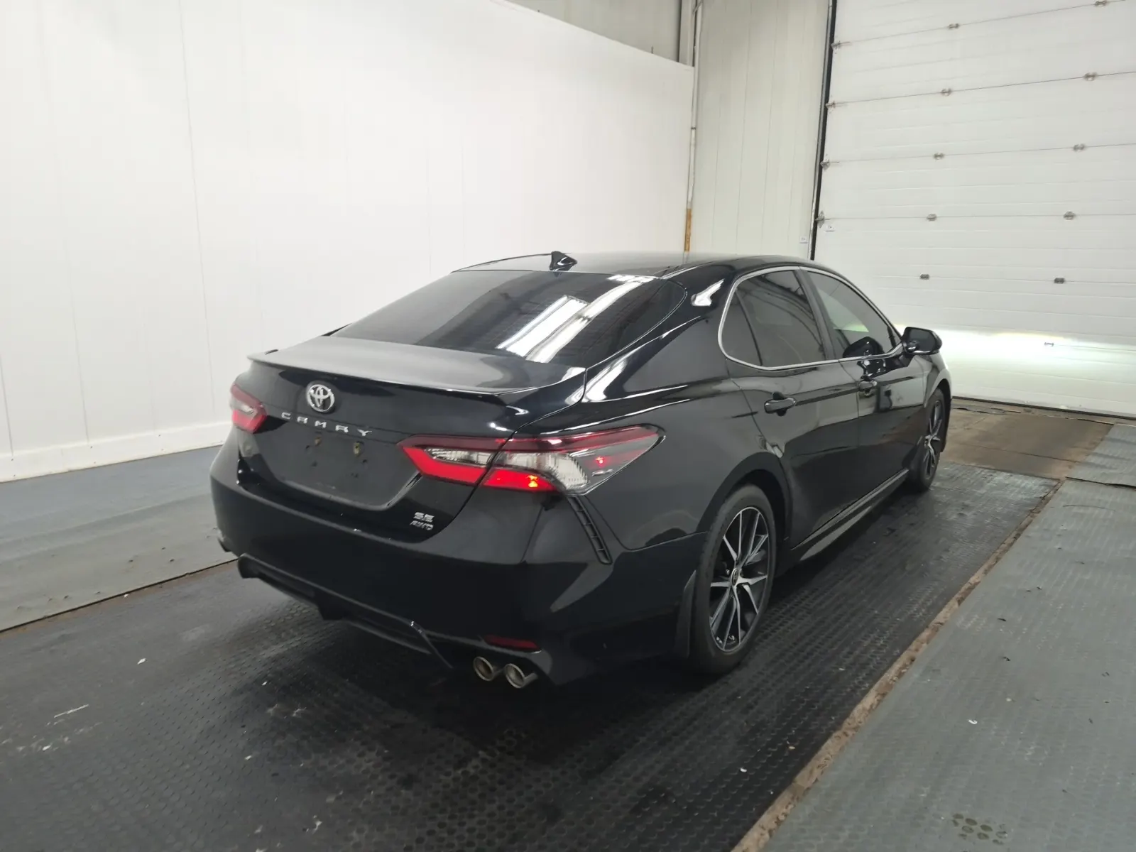Passenger Rear 3/4 Photo