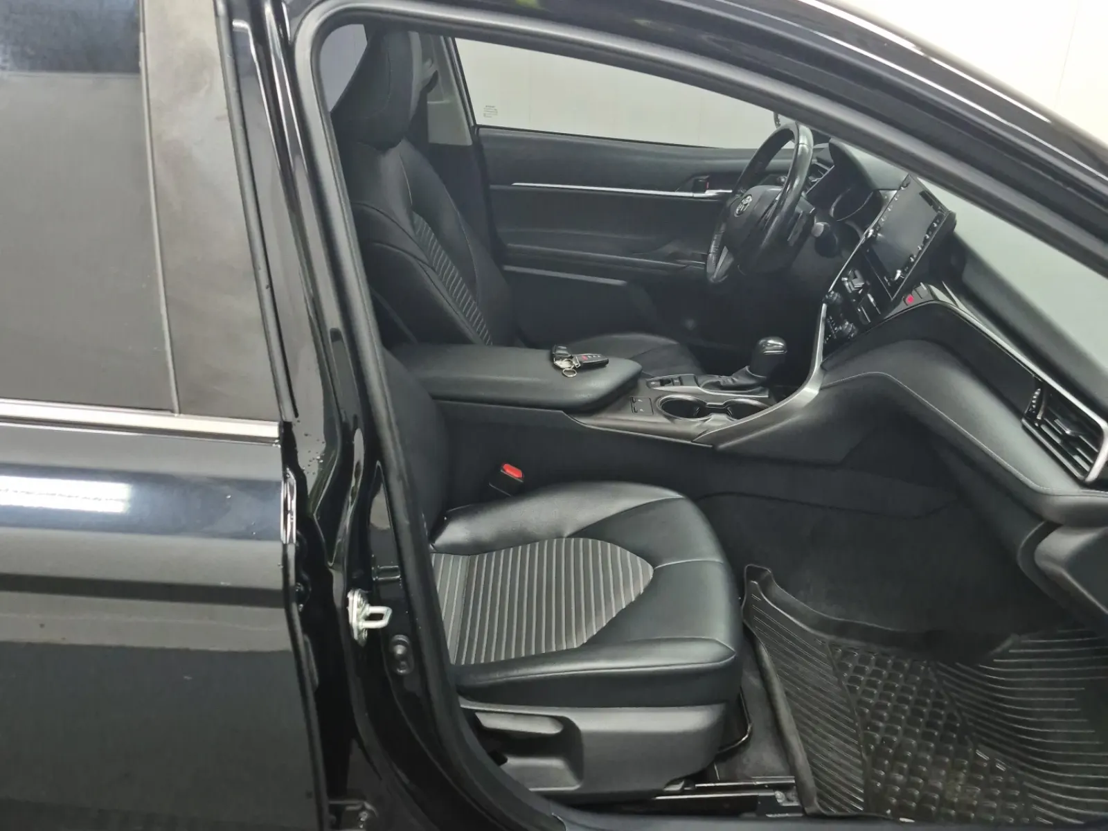 Right Side Interior Photo