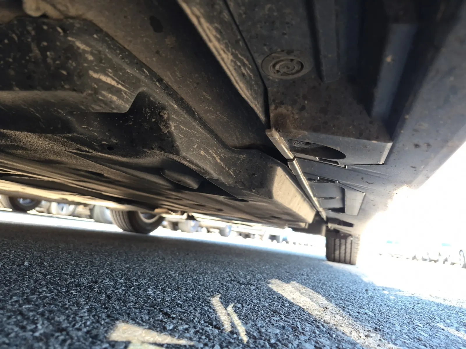 Undercarriage - Driver Photo