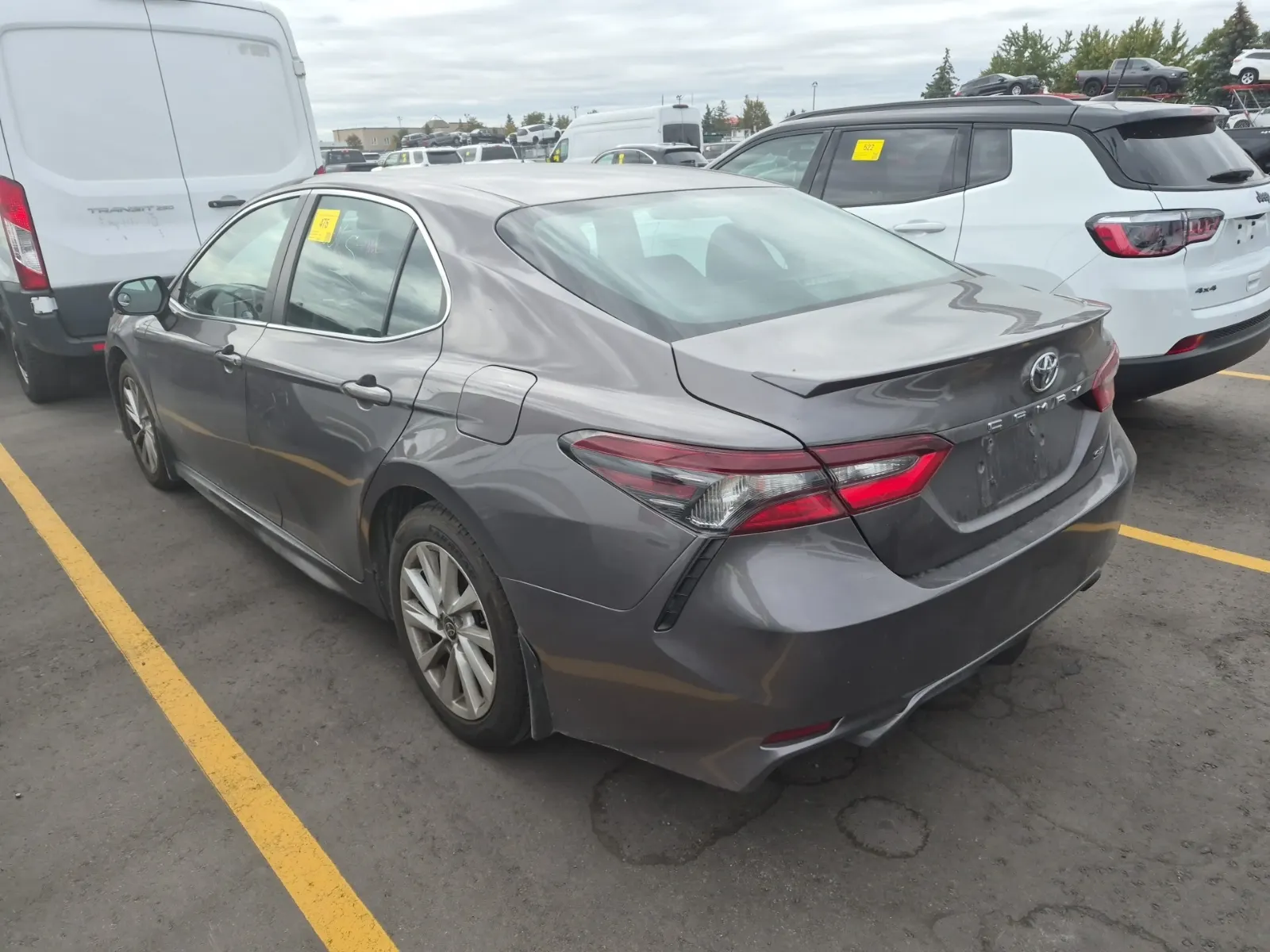 Driver Rear 3/4 Photo