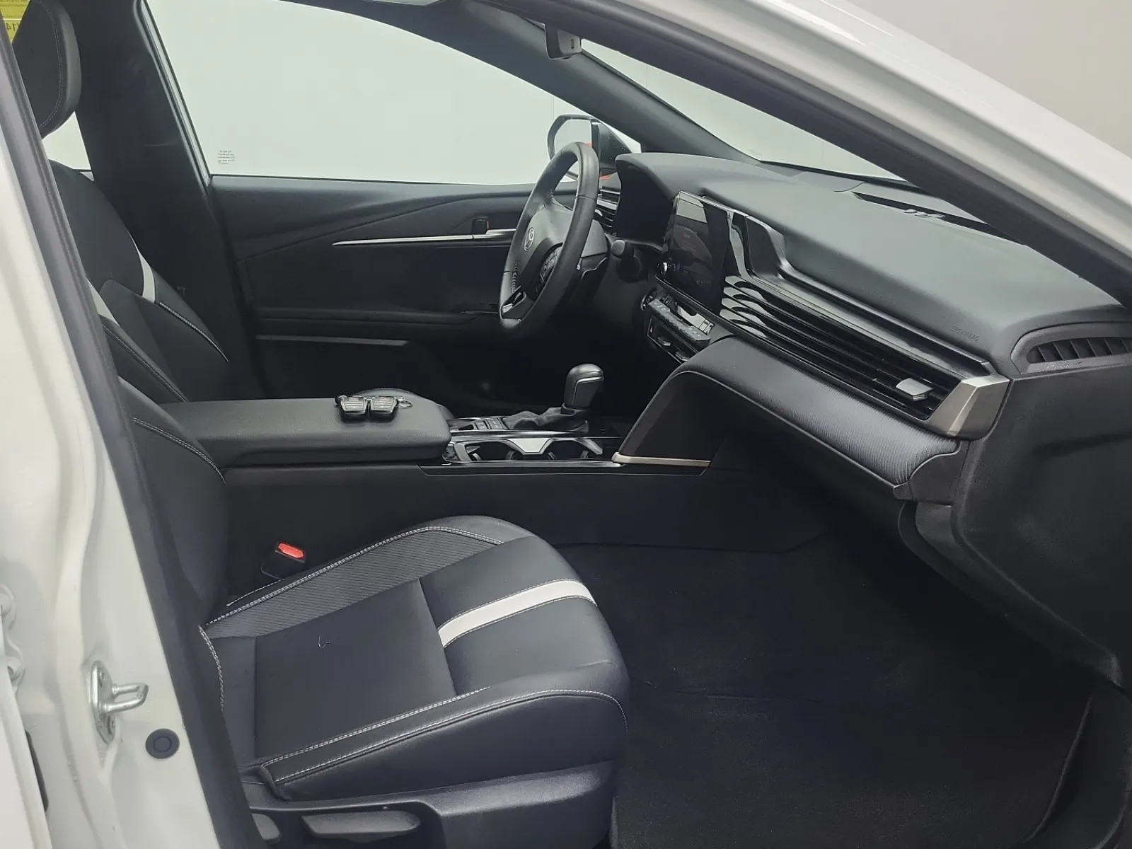 Right Side Interior Photo