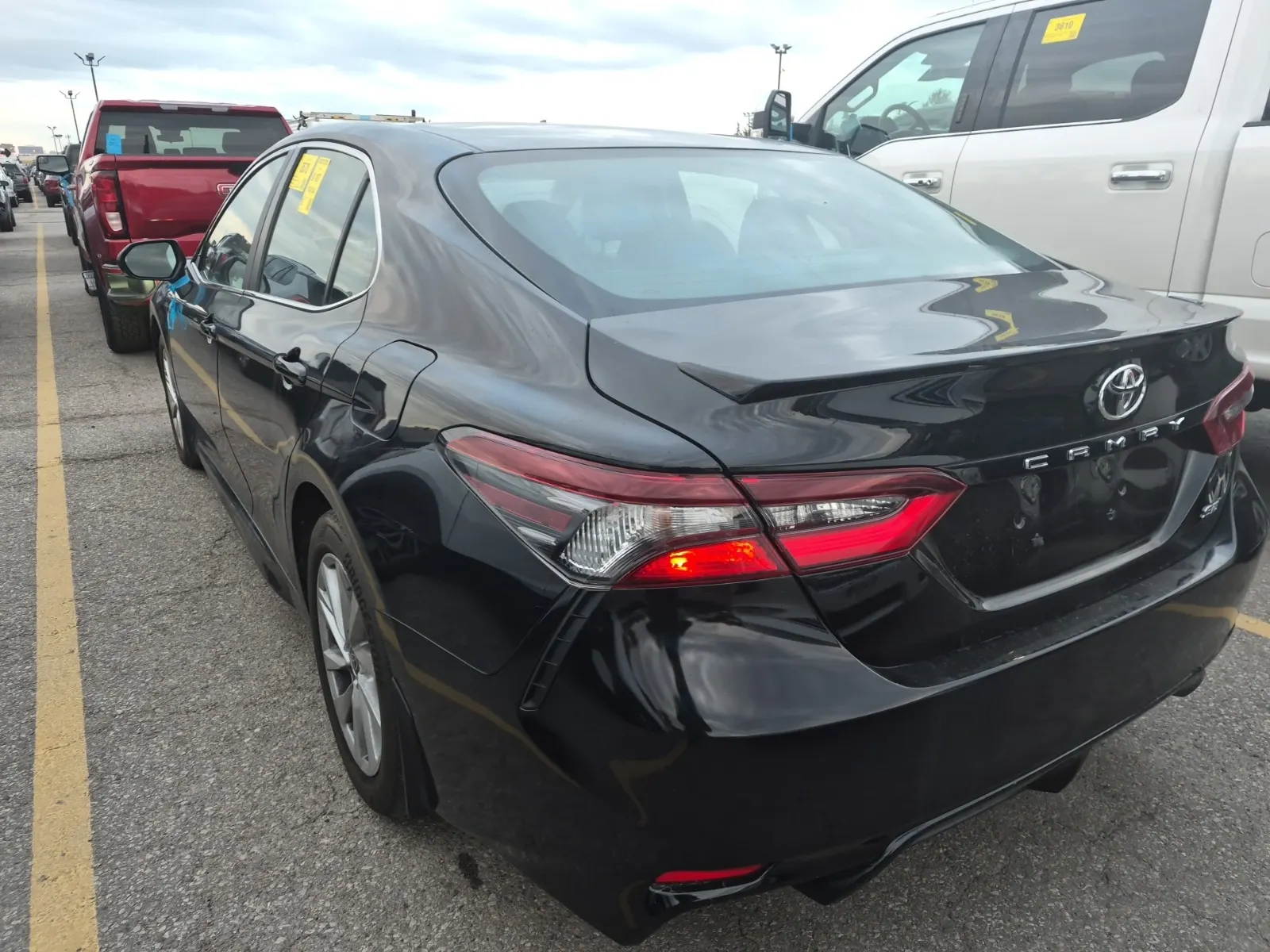 Driver Rear 3/4 Photo