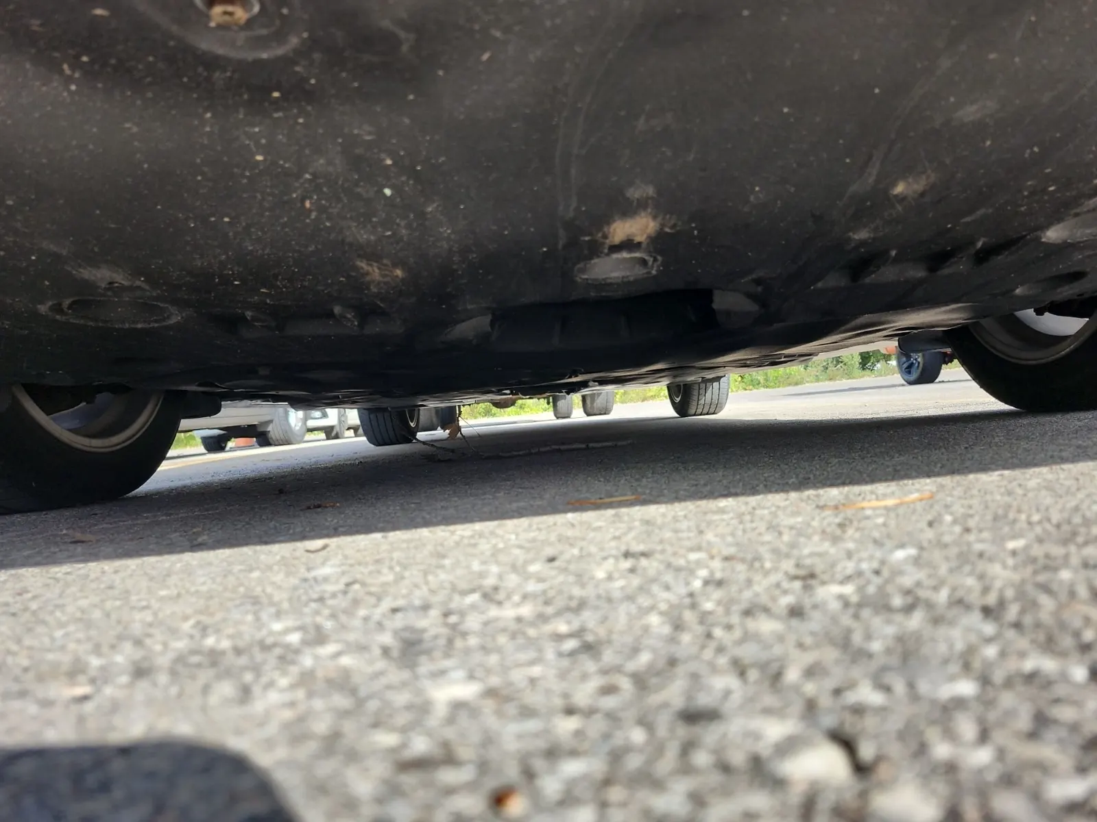 Undercarriage - Front Photo