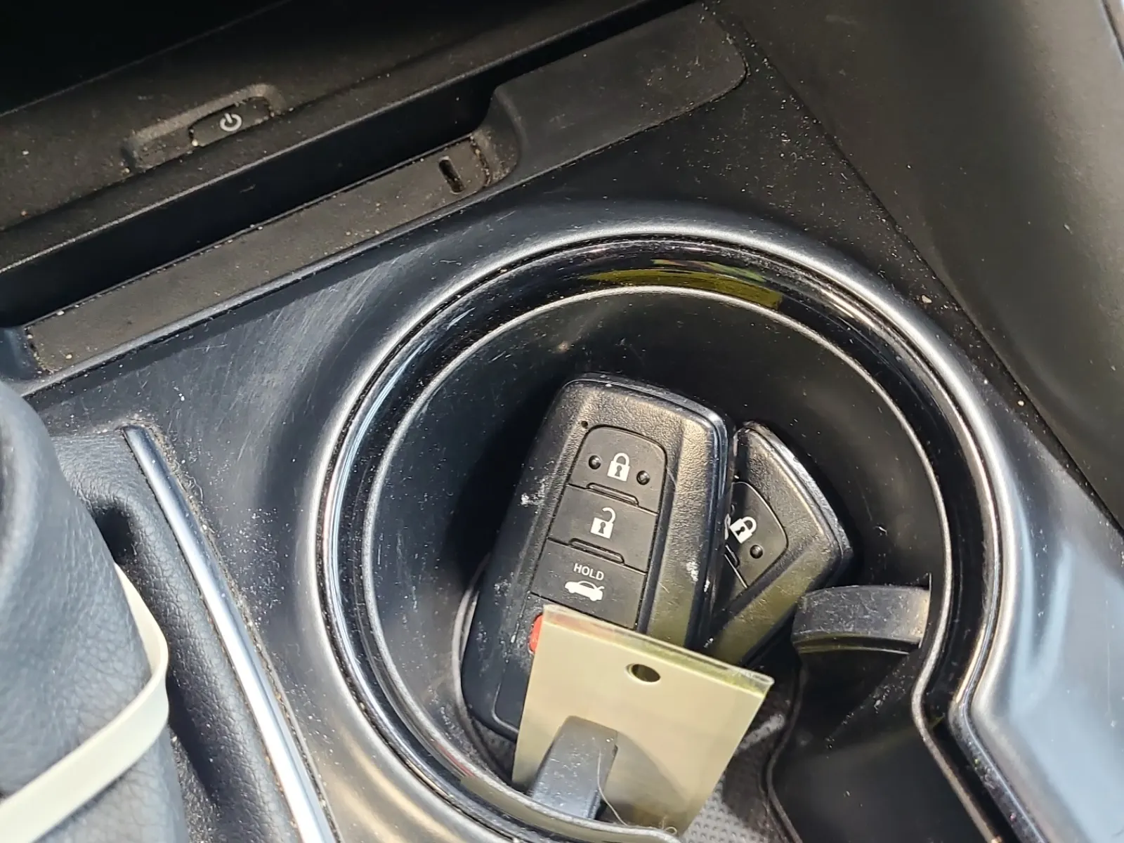 Keys/Fobs/Manual Photo