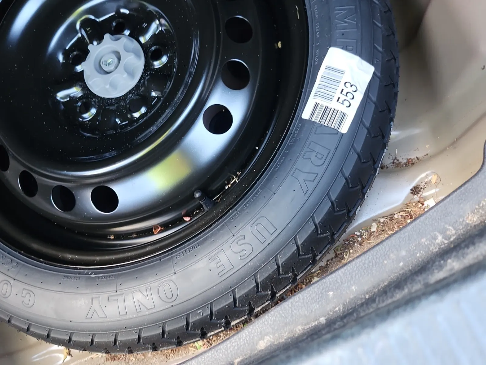 Spare Tire & Wheel Photo