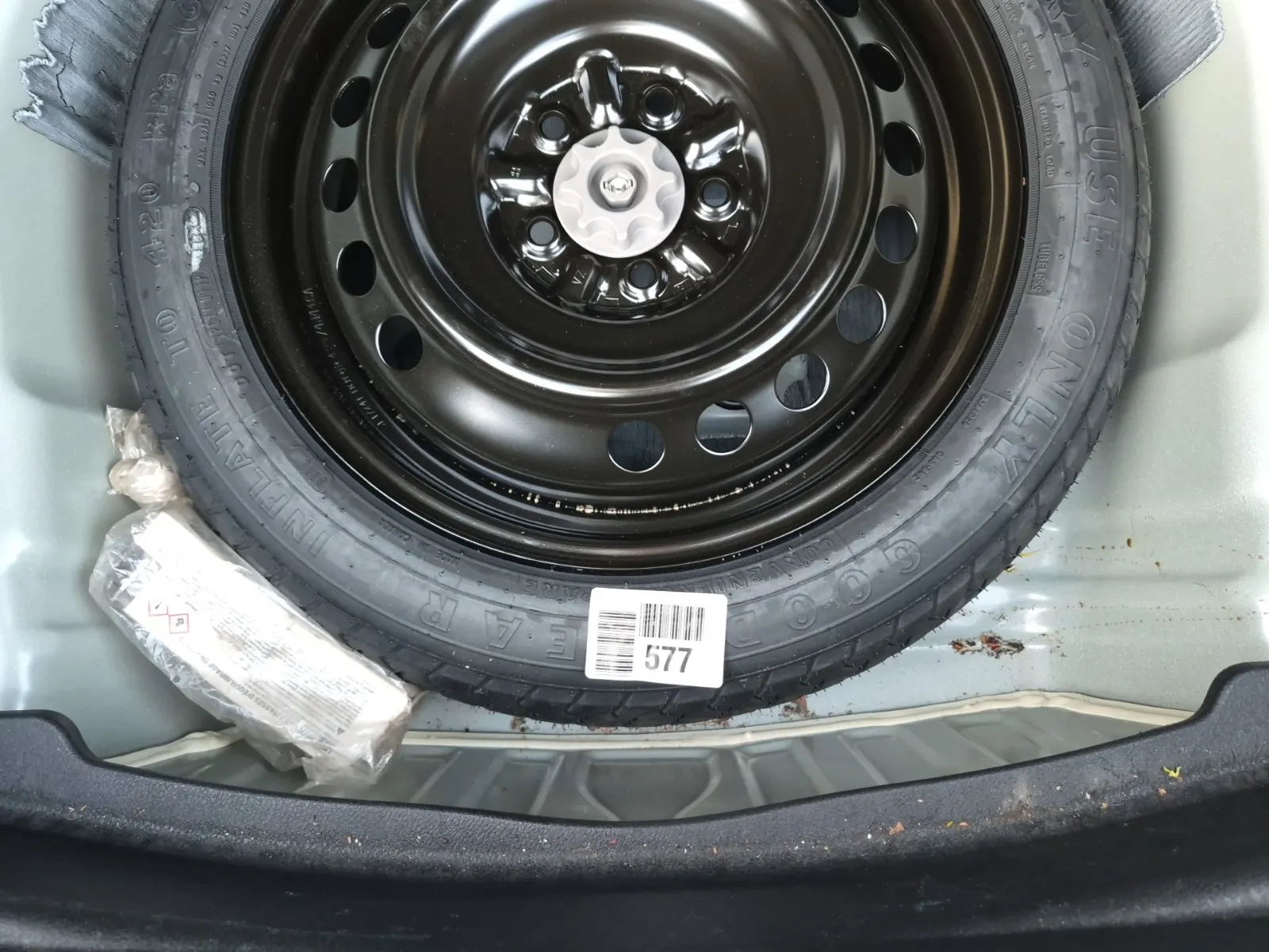 Spare Tire & Wheel Photo