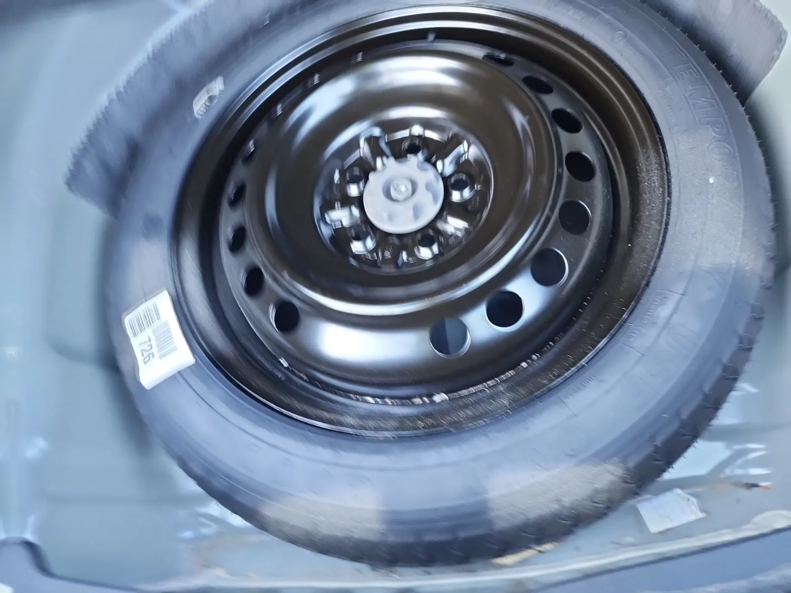 Spare Tire & Wheel Photo