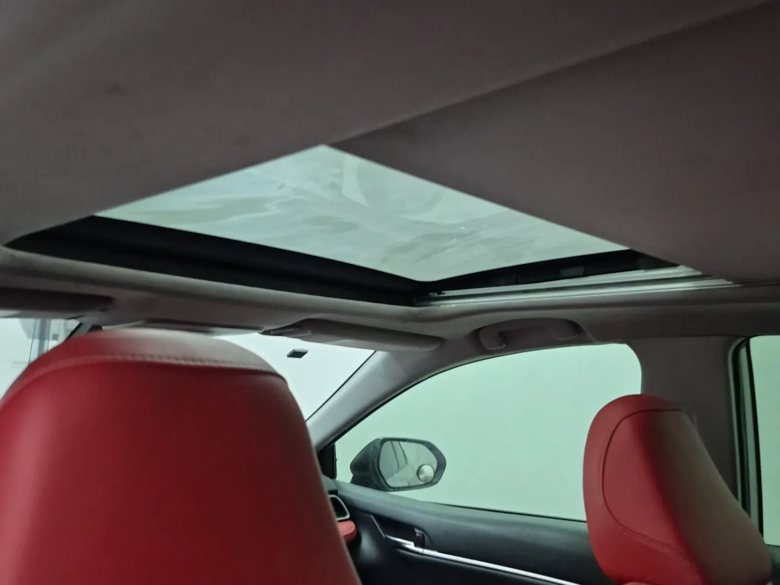 Interior Roof Photo