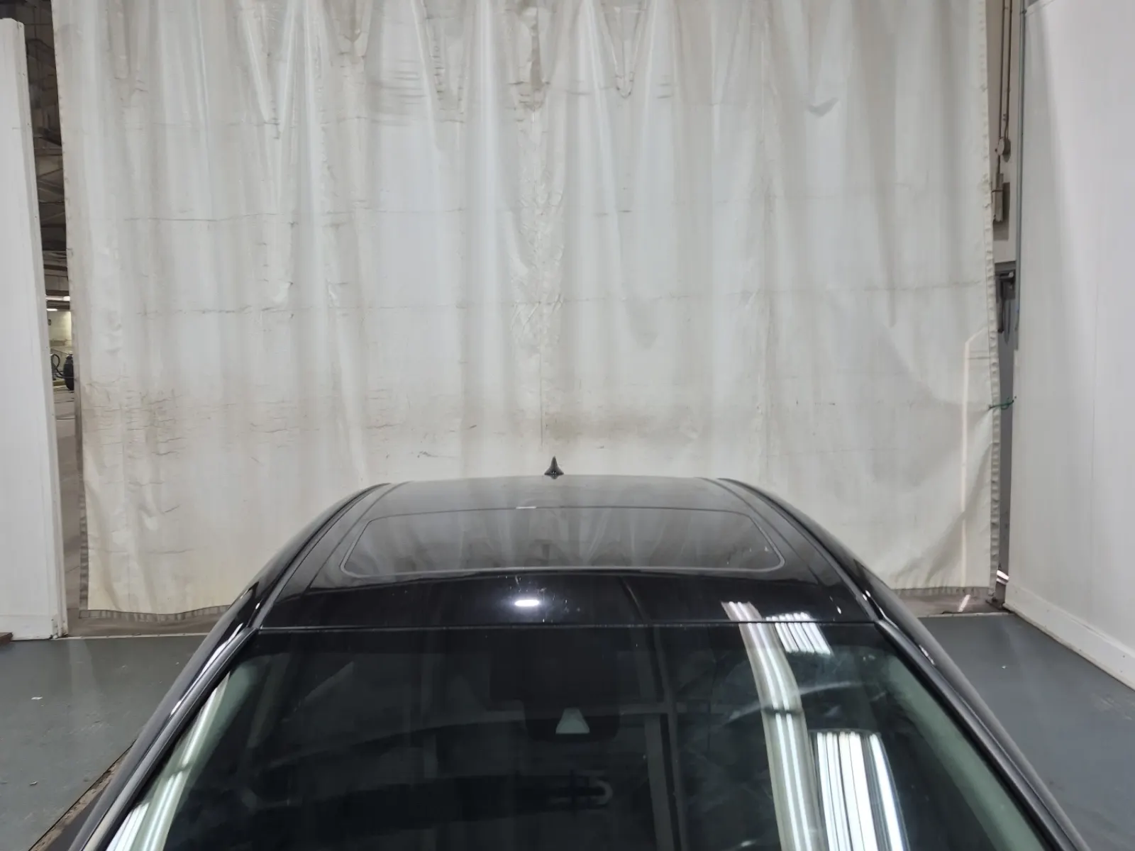 Exterior Roof Photo