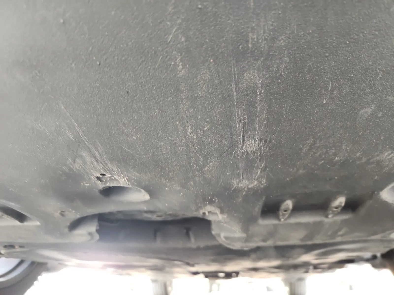 Undercarriage - Front Photo