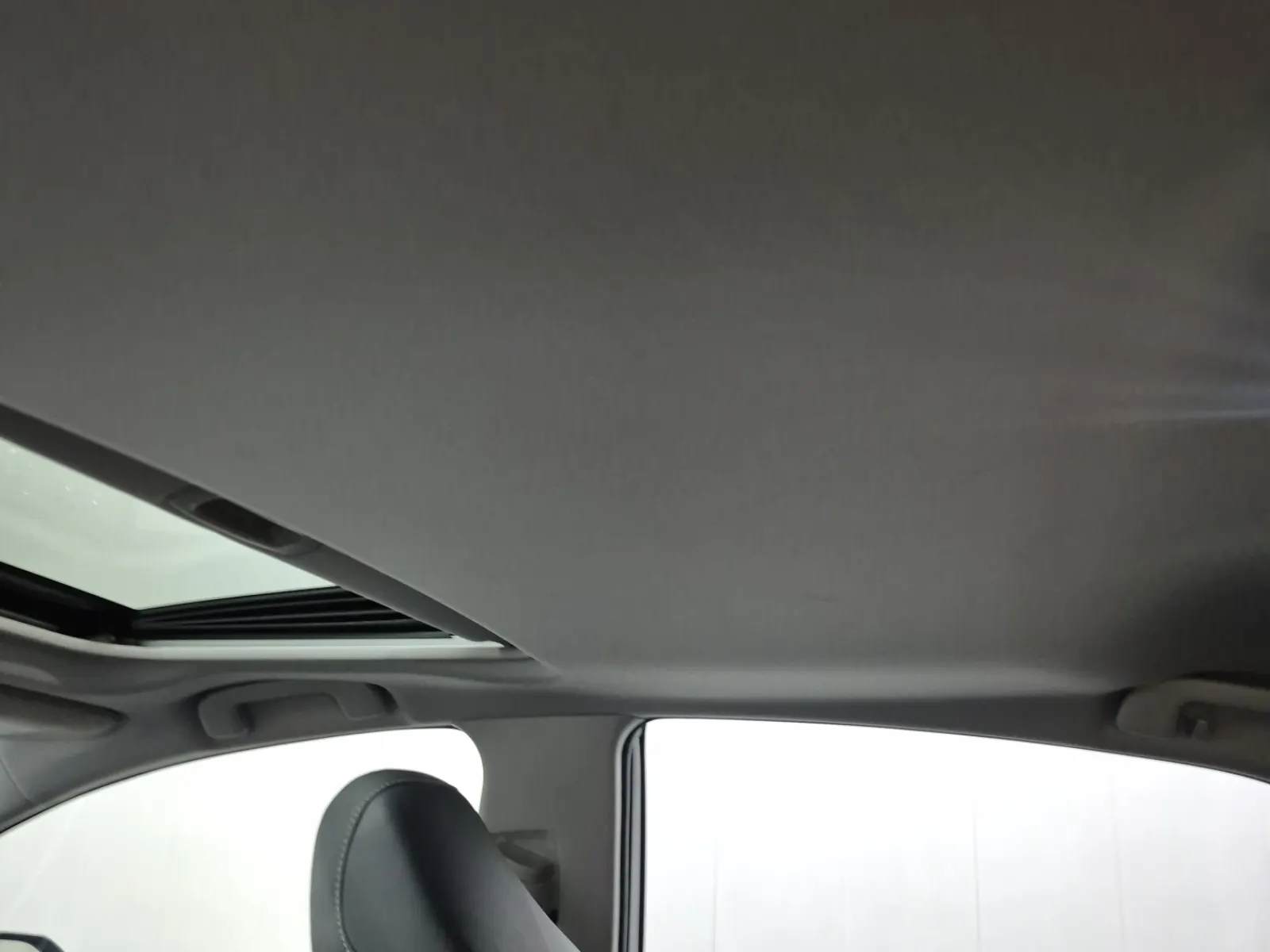 Interior Roof Photo