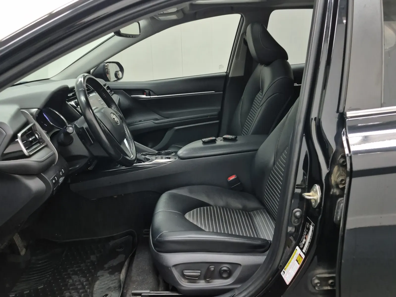 Front Interior Photo