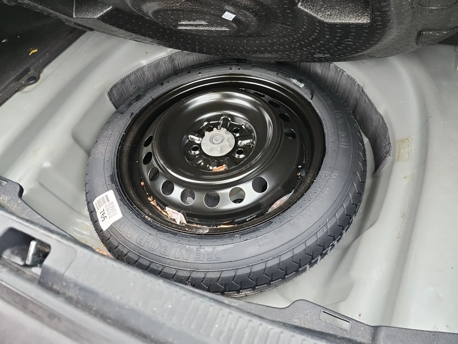 Spare Tire & Wheel Photo