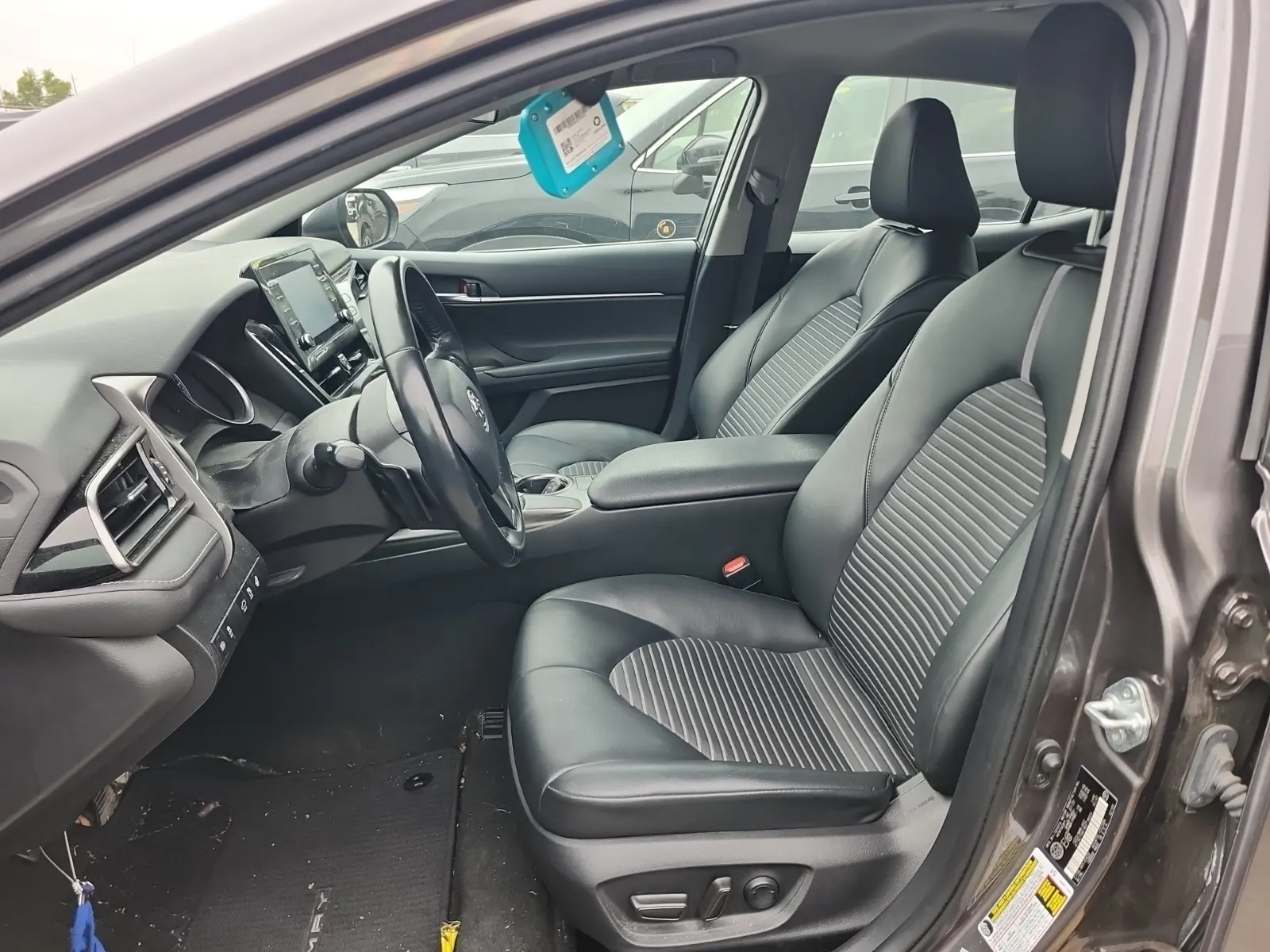 Front Interior Photo